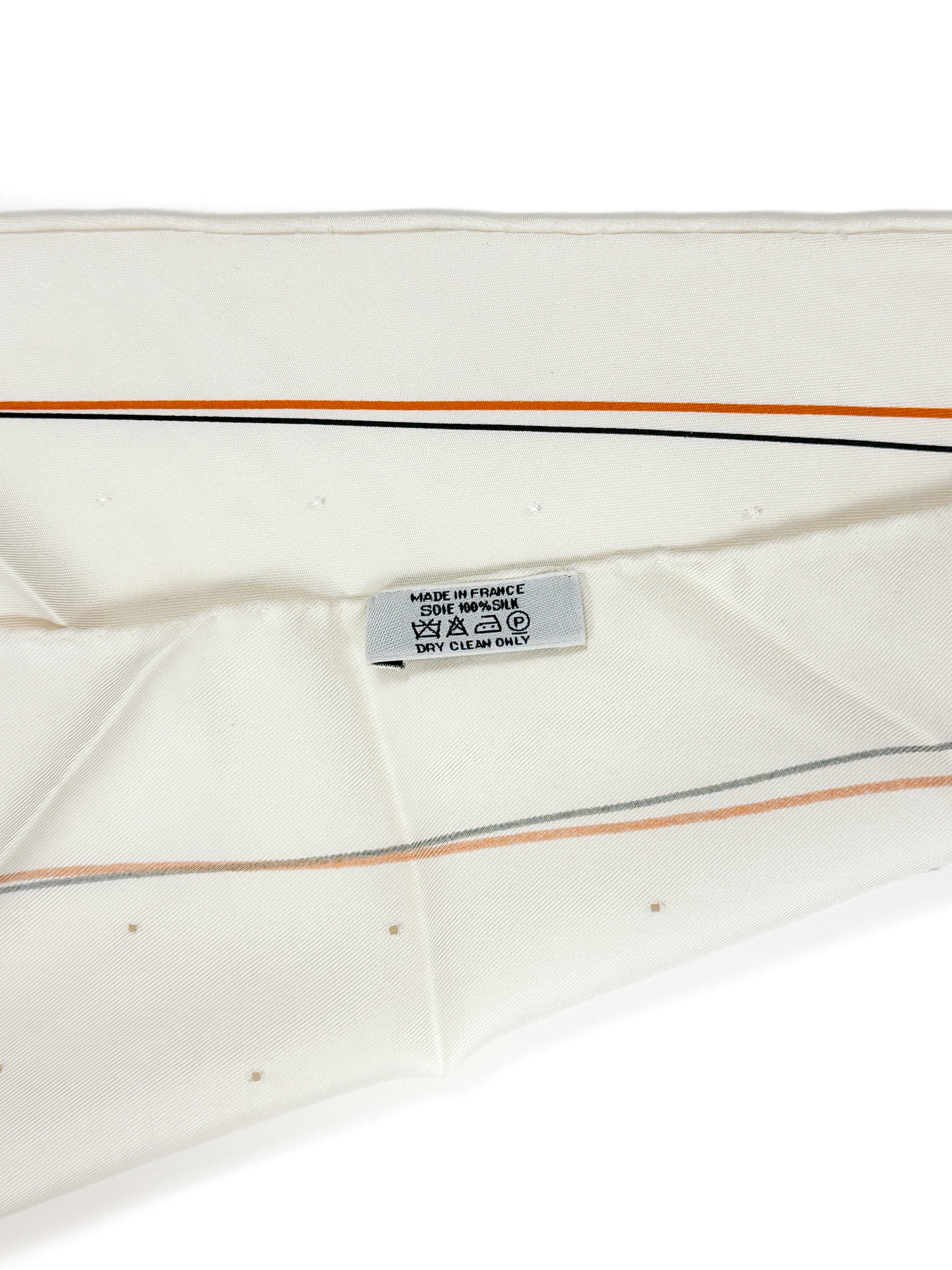 Hermès Pointu Trou de Mémoire  Perforated Triangle