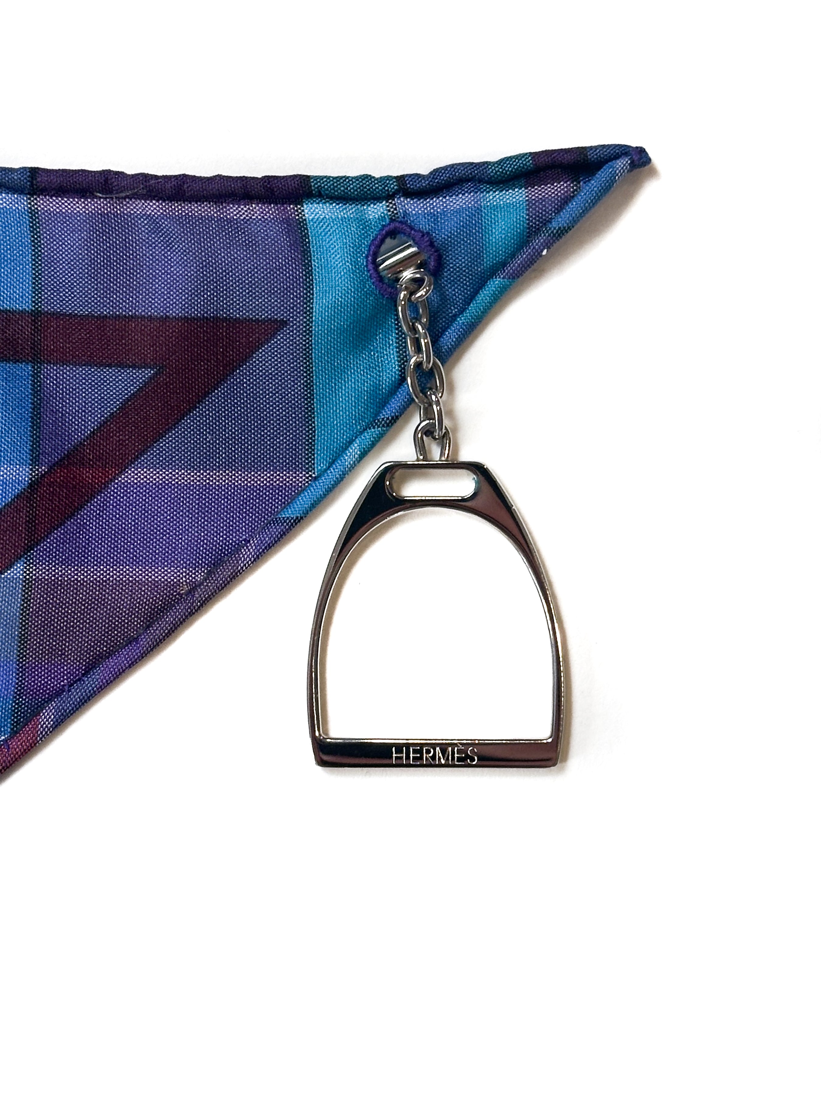 Hermès Pani La Shar Pawnee Pointe Madras Silk Taffeta Charm Triangle