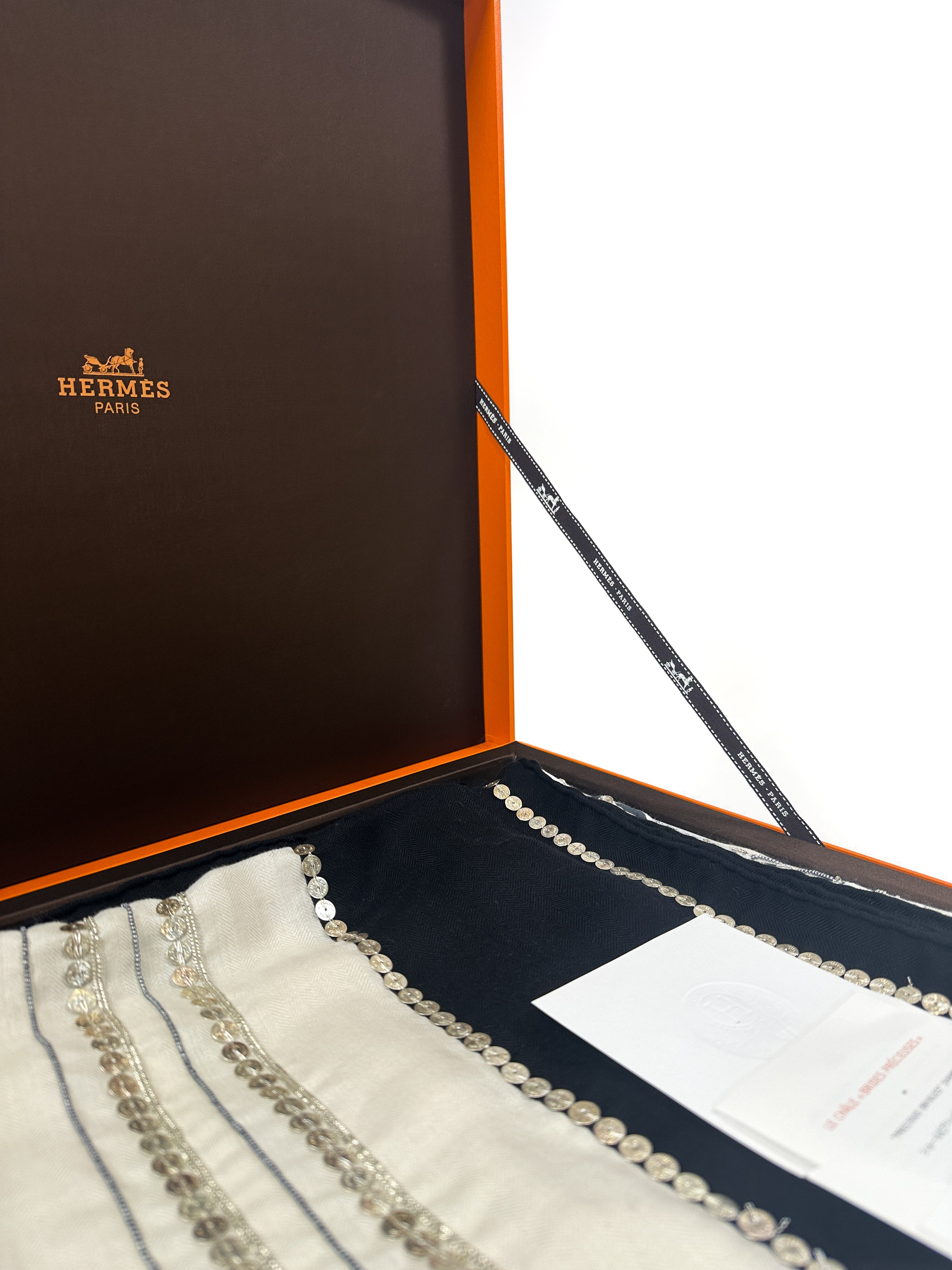 Hermès Exceptional Brides de Gala Brides Précieuses Cashmere Silk 140