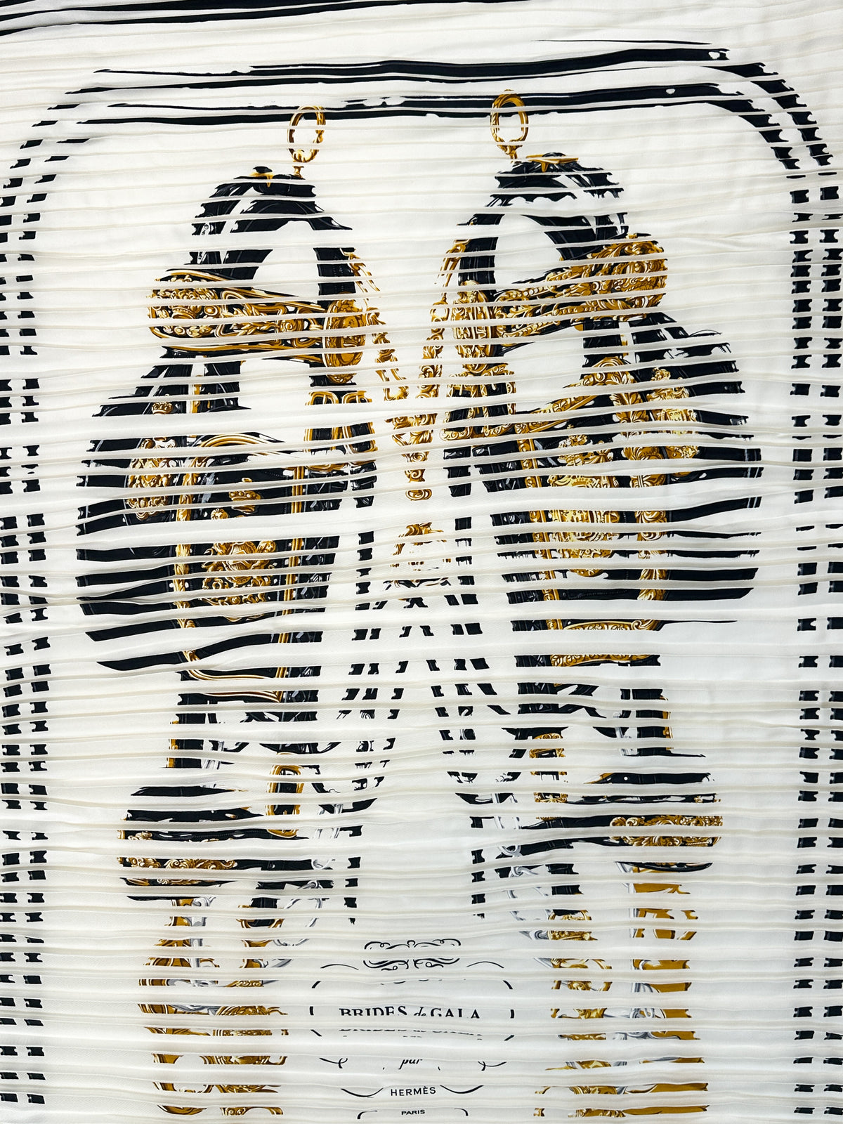 Hermès Exceptional Brides de Gala Bayadere Plissé Shawl