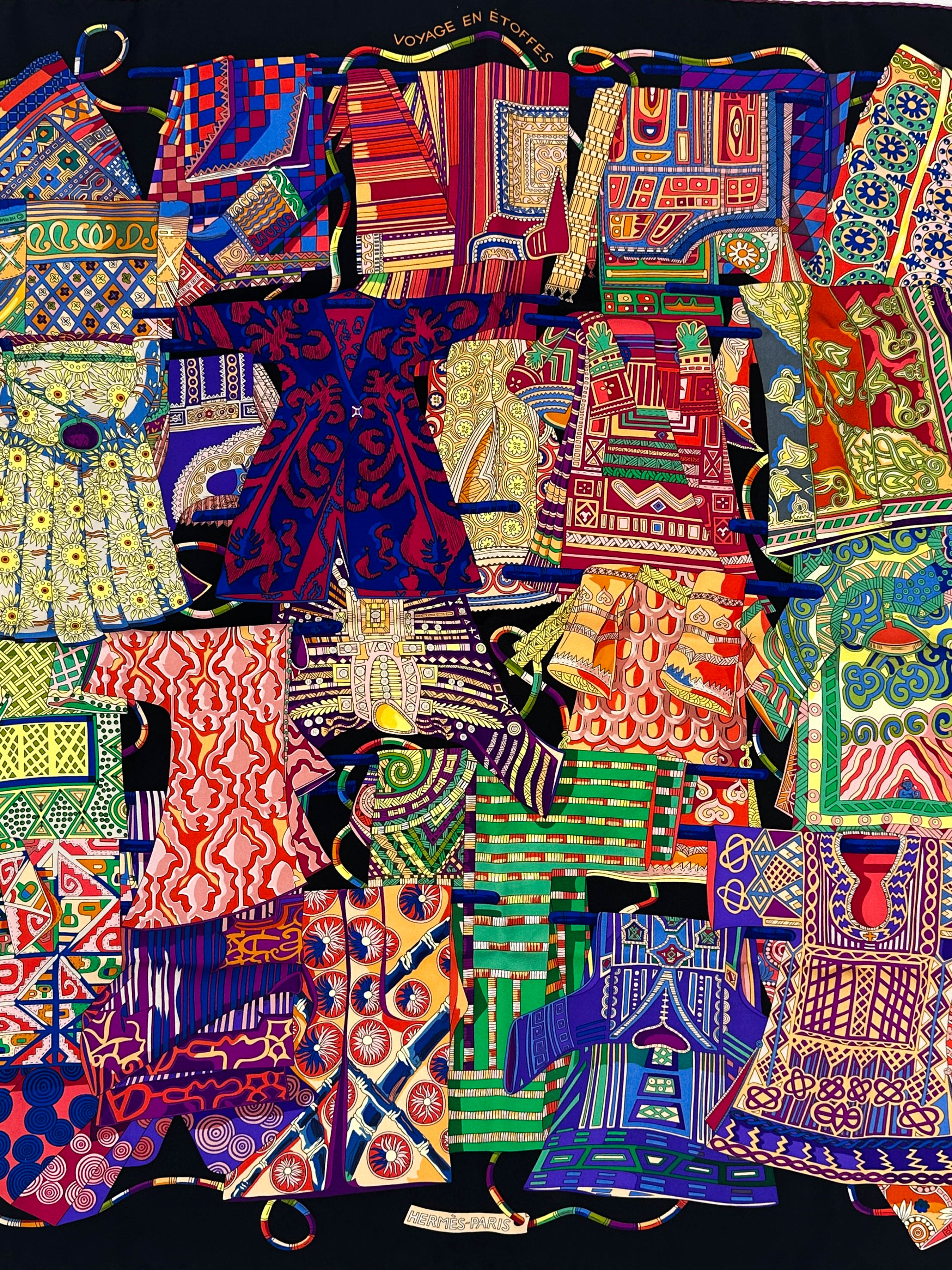 Hermès Voyage en Étoffes 90