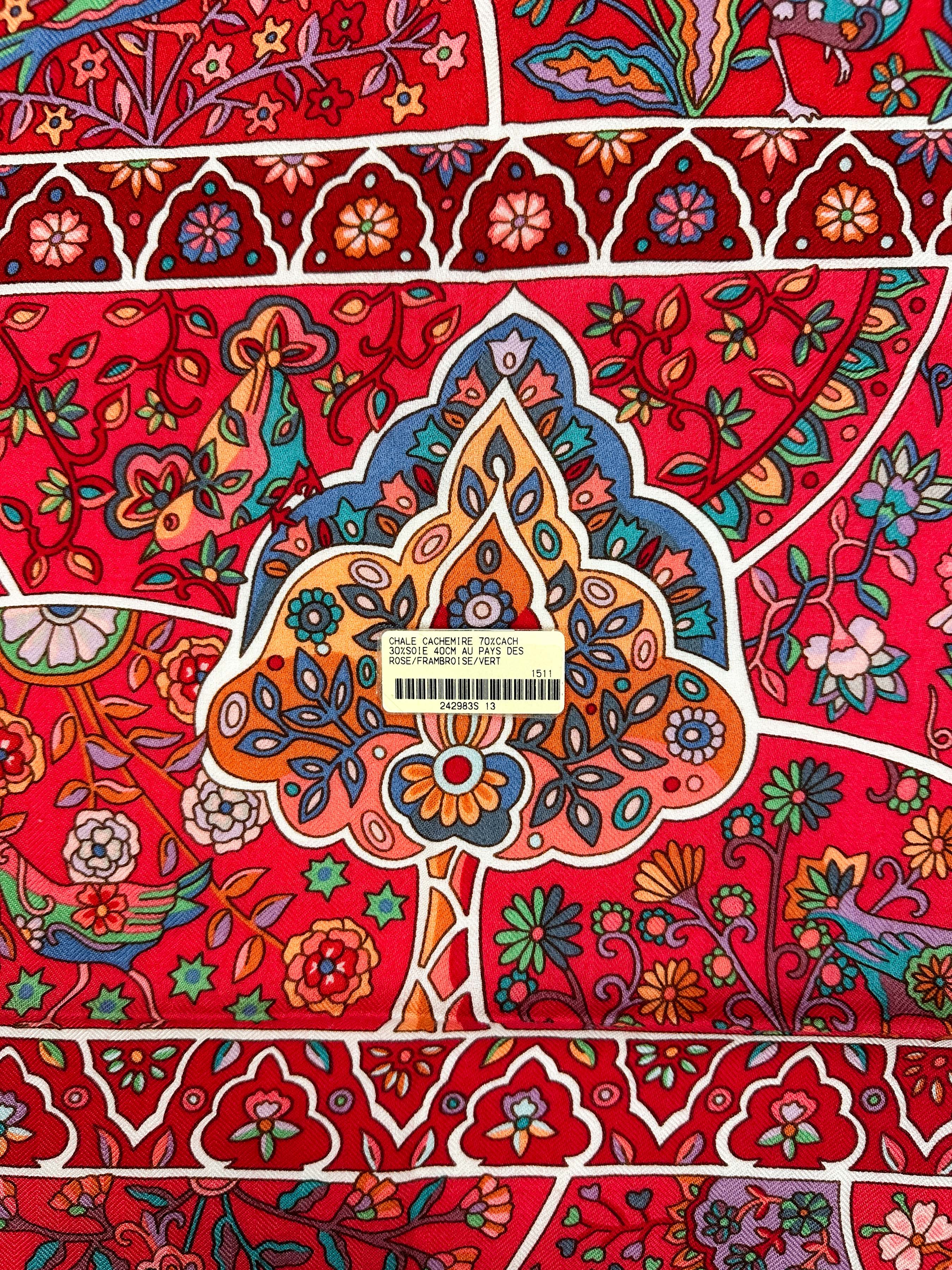 Hermès Au Pays des Oiseaux Fleurs Cashmere Silk 140