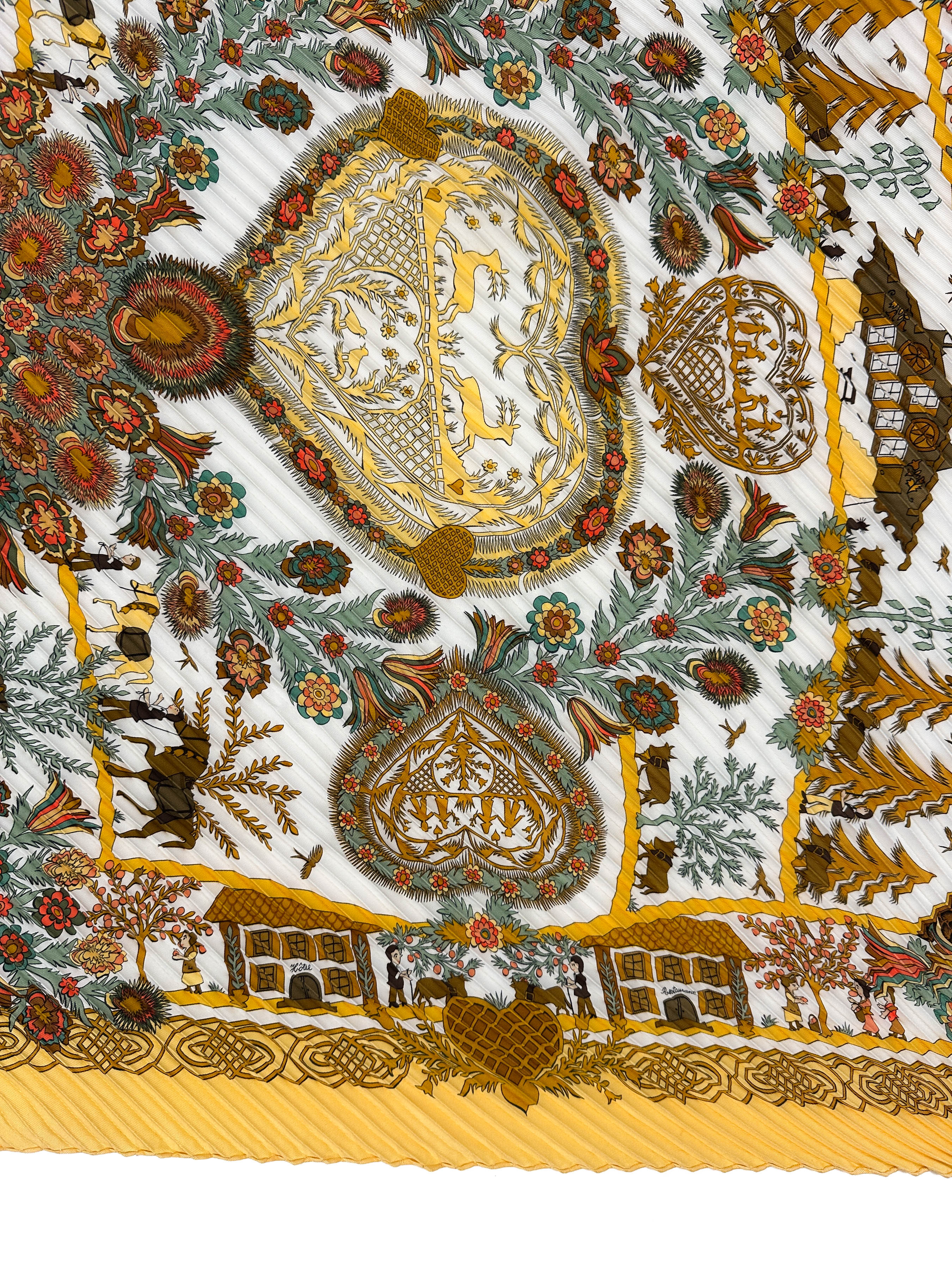 Hermès Decoupages Plissé 90