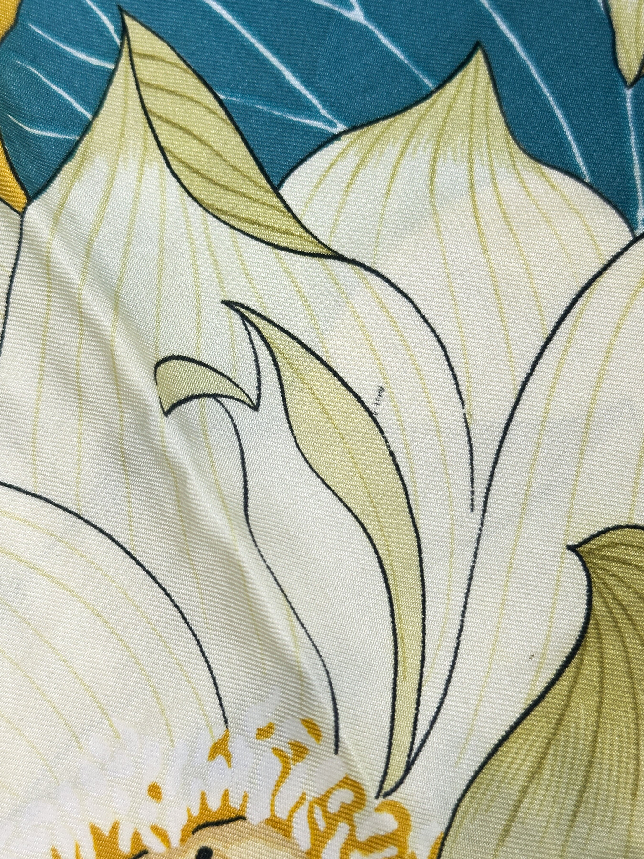 Hermès Fleurs de Lotus 90