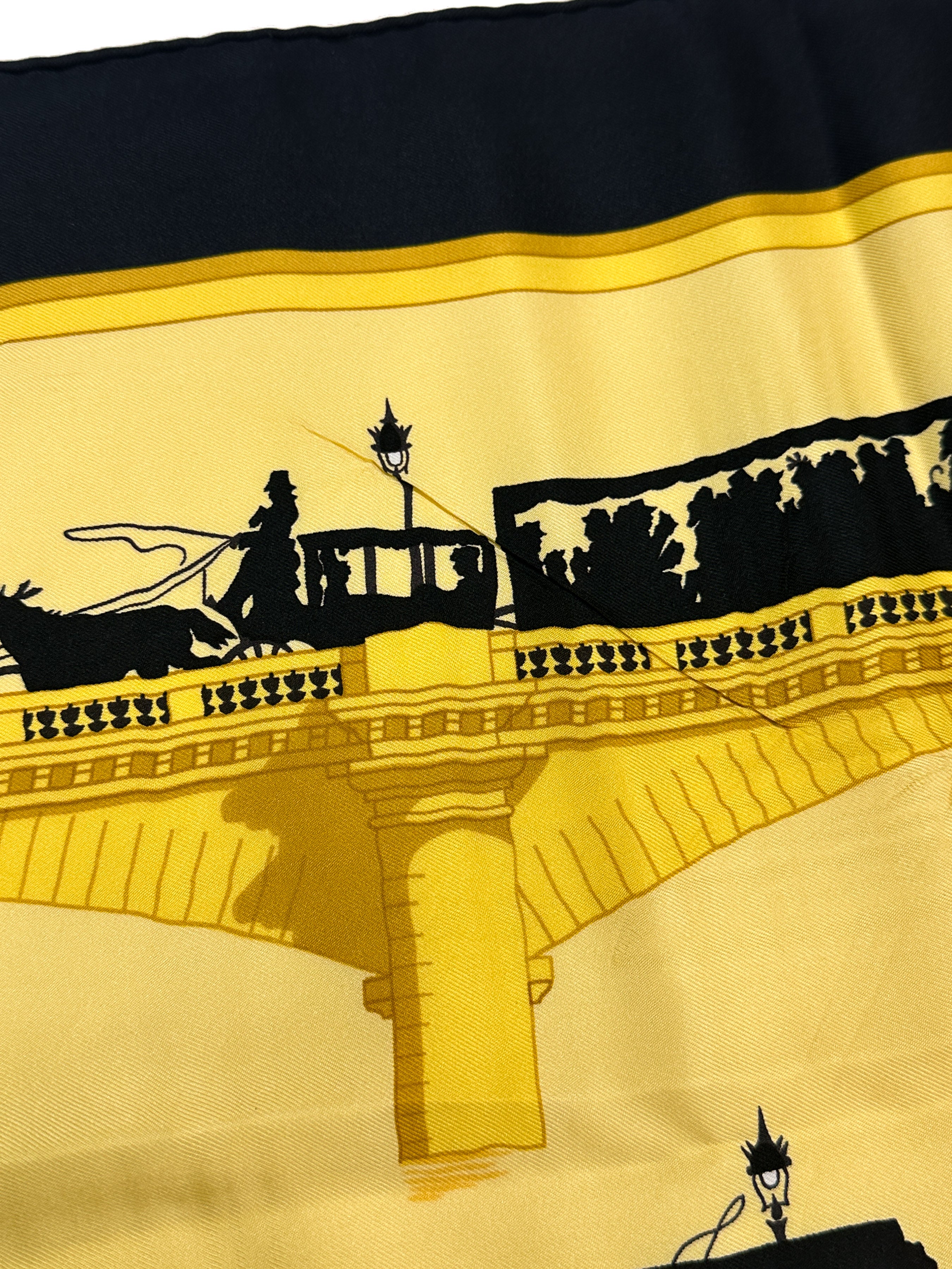 【HERMES】エルメススカーフ LES PONTS DE PARIS パリの橋 Hermès Les Ponts de Paris 90