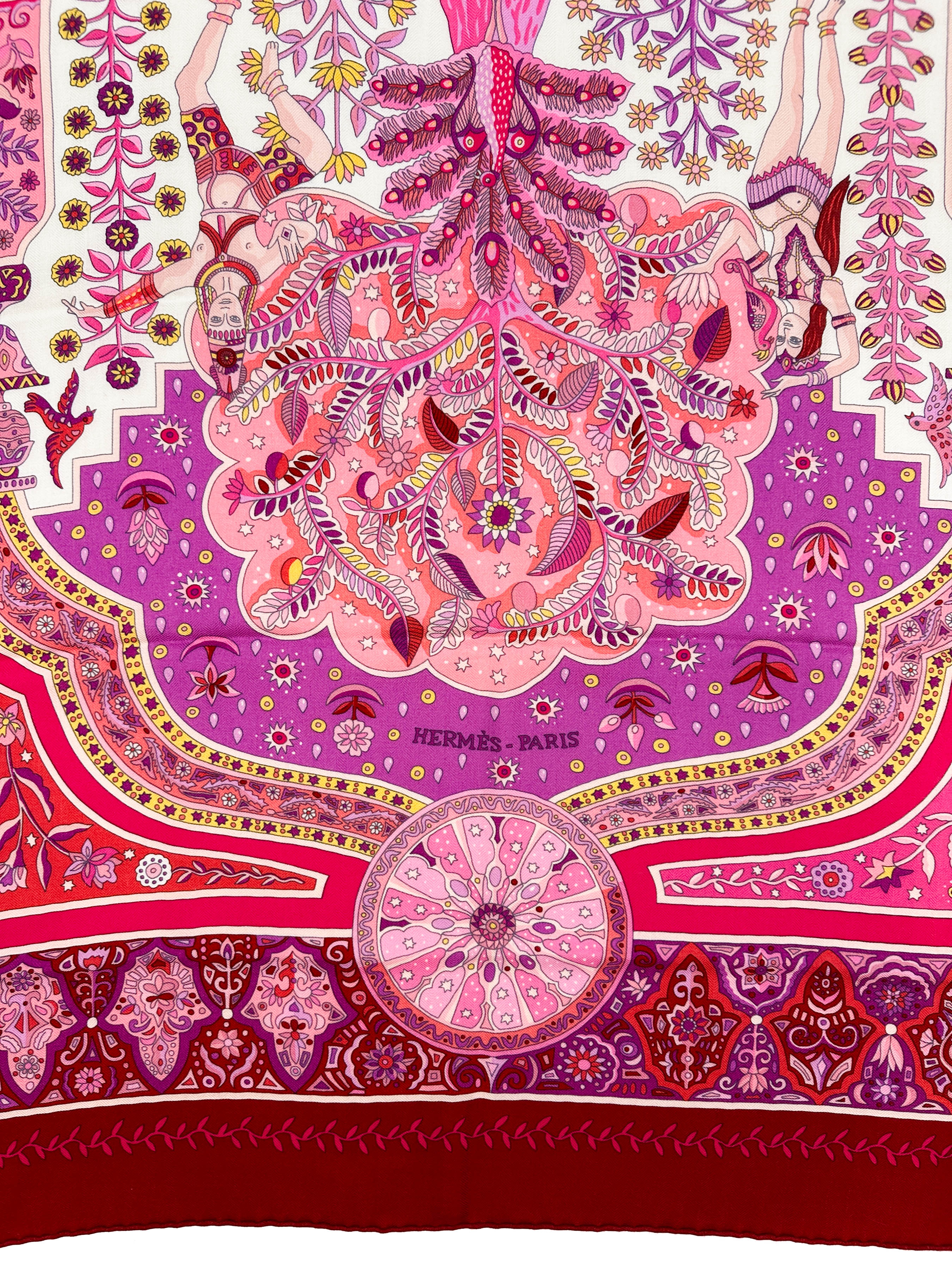 Hermès Aux Portes du Palais Cashmere Silk 140