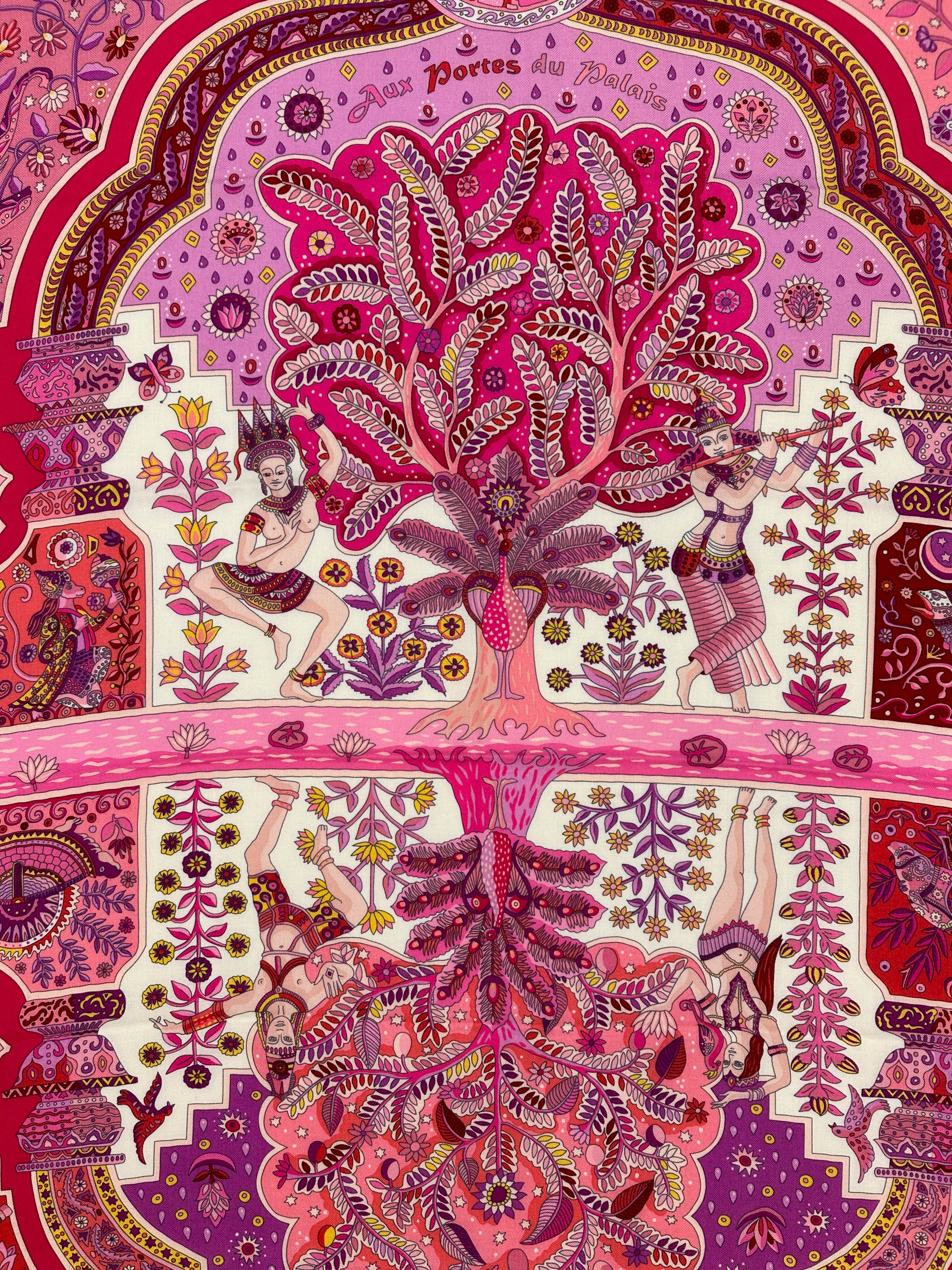 Hermès Aux Portes du Palais Cashmere Silk 140