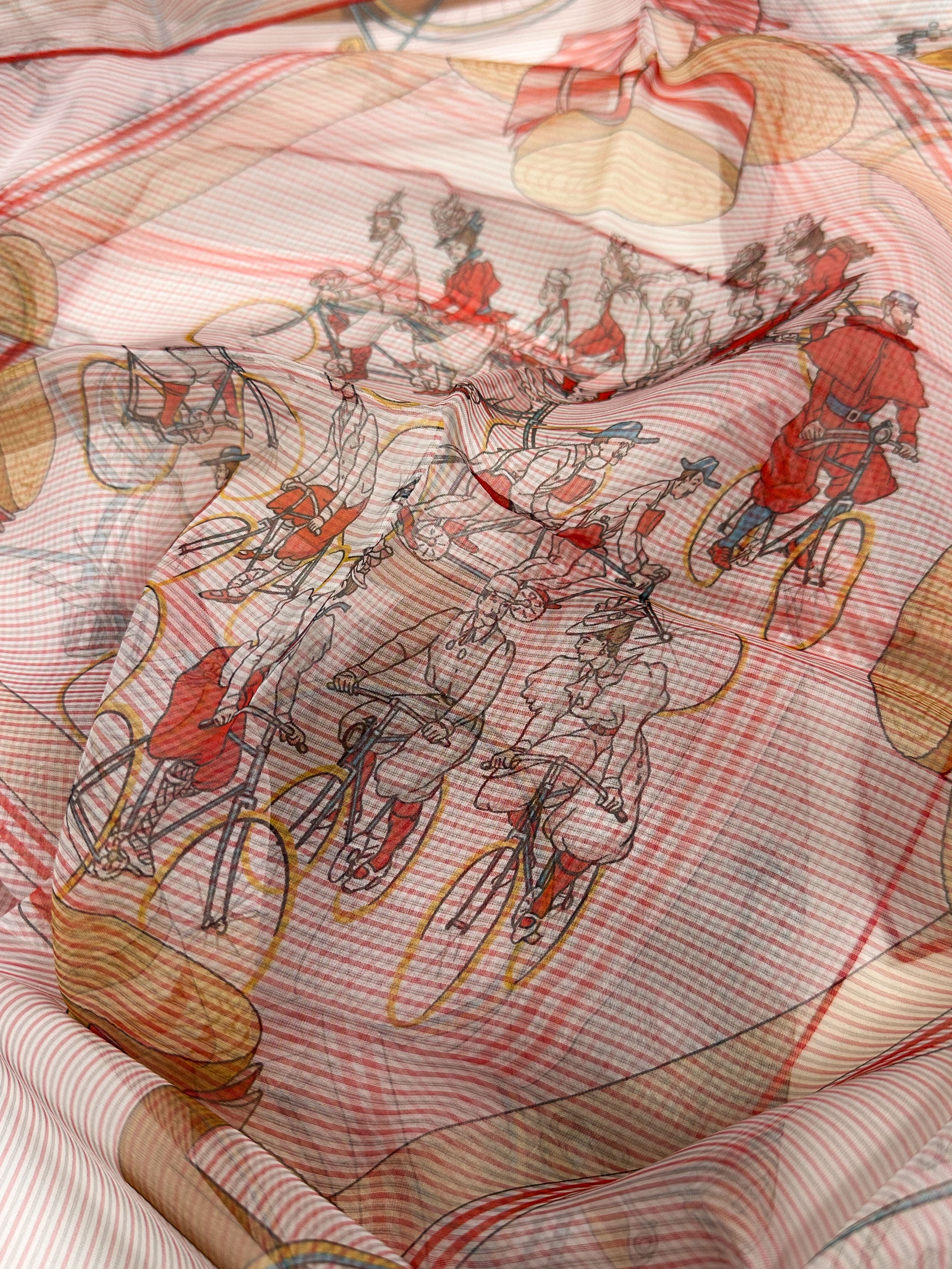 Hermès Les Bécanes Mousseline 70