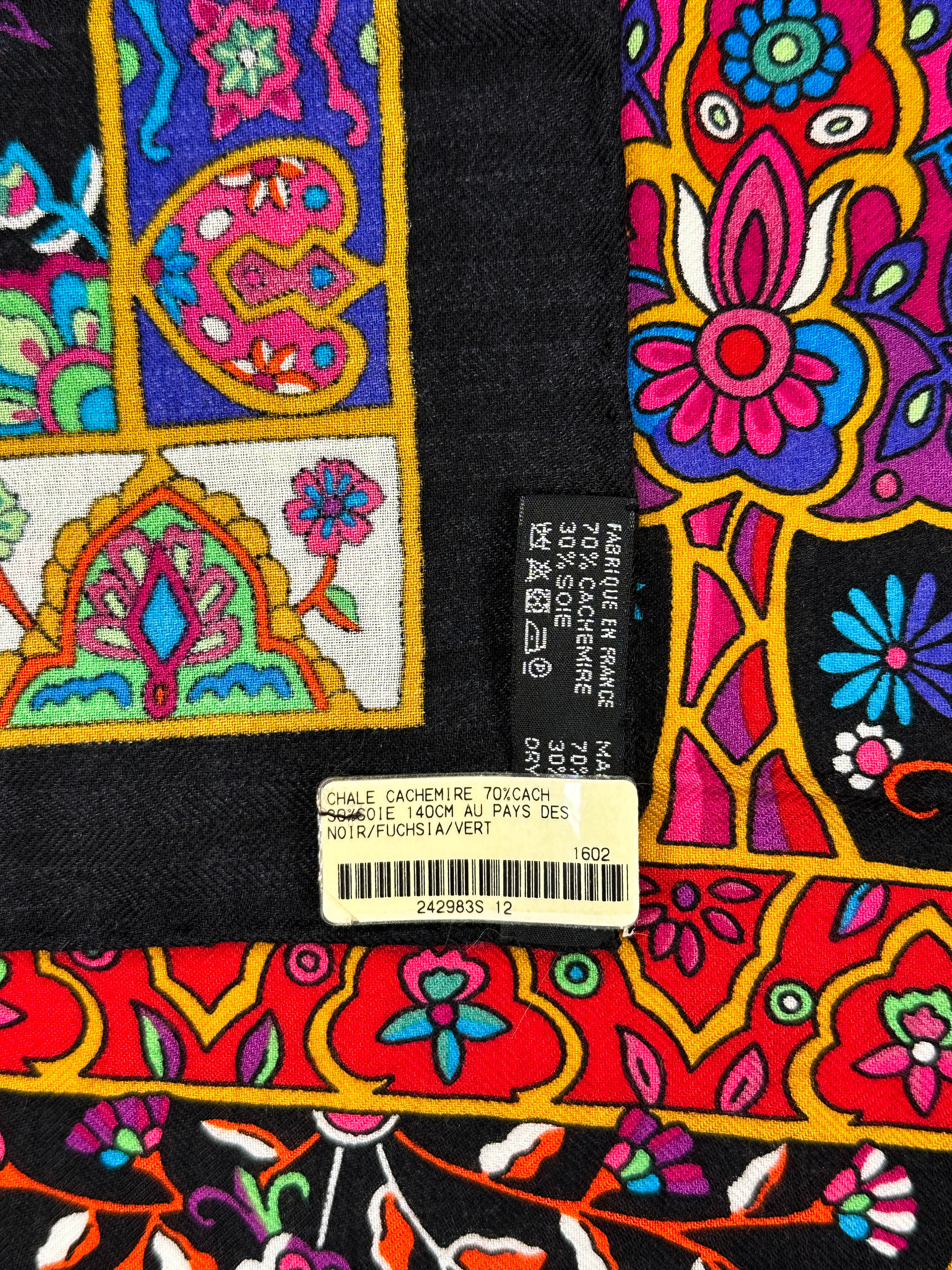 Hermès Au Pays des Oiseaux Fleurs Cashmere Silk 140