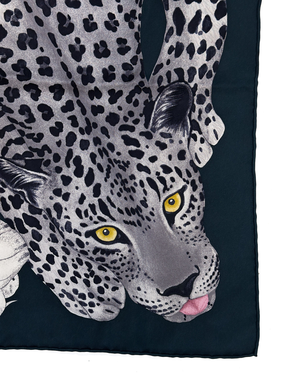 Hermès Lazy Leopardesses 90