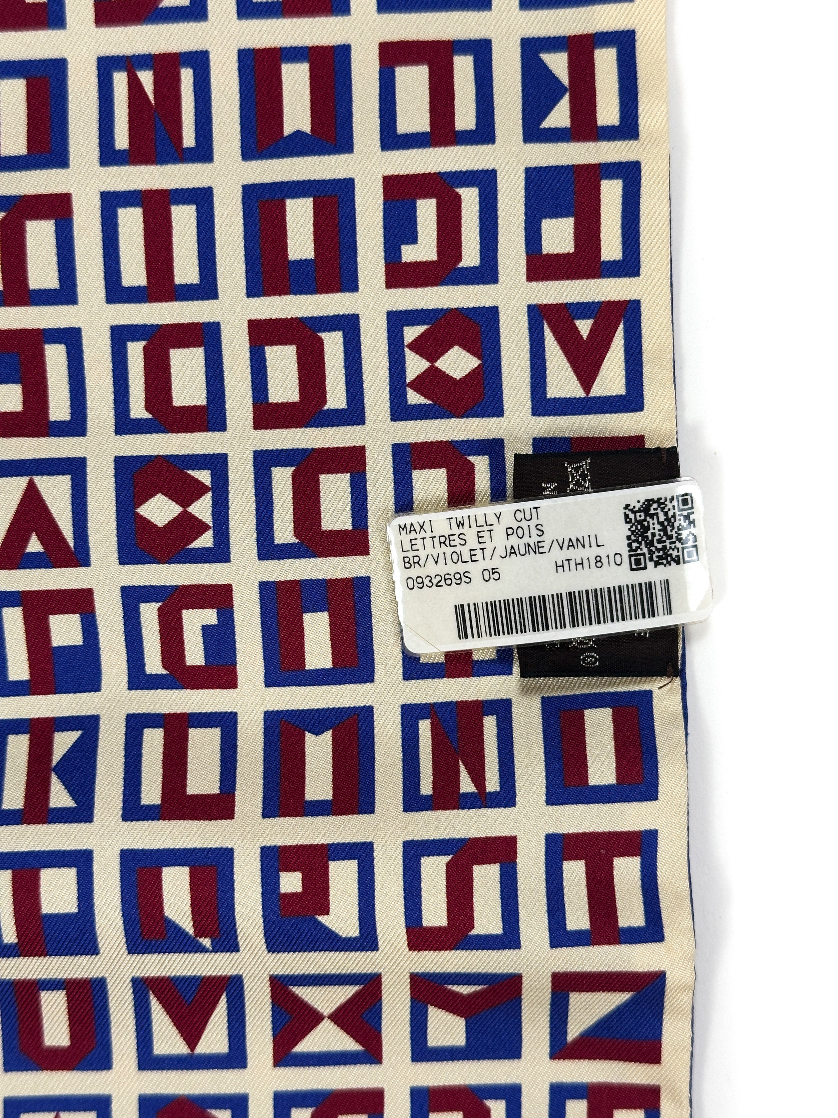 Hermès Lettres au Pois Maxi Twilly Cut