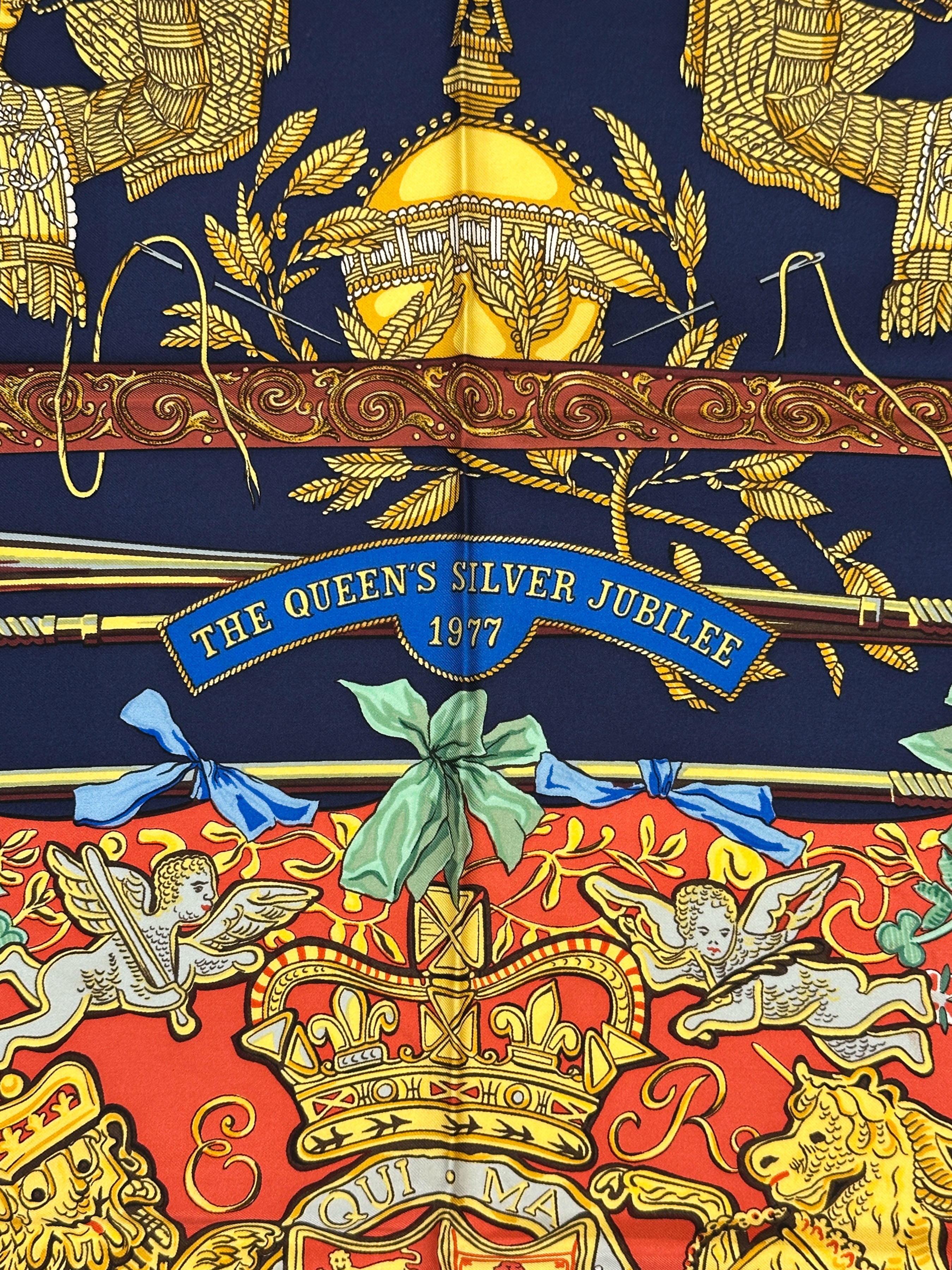 Hermès Special Edition 1977 The Queen's Silver Jubilee Dieu et Mon Droit 90