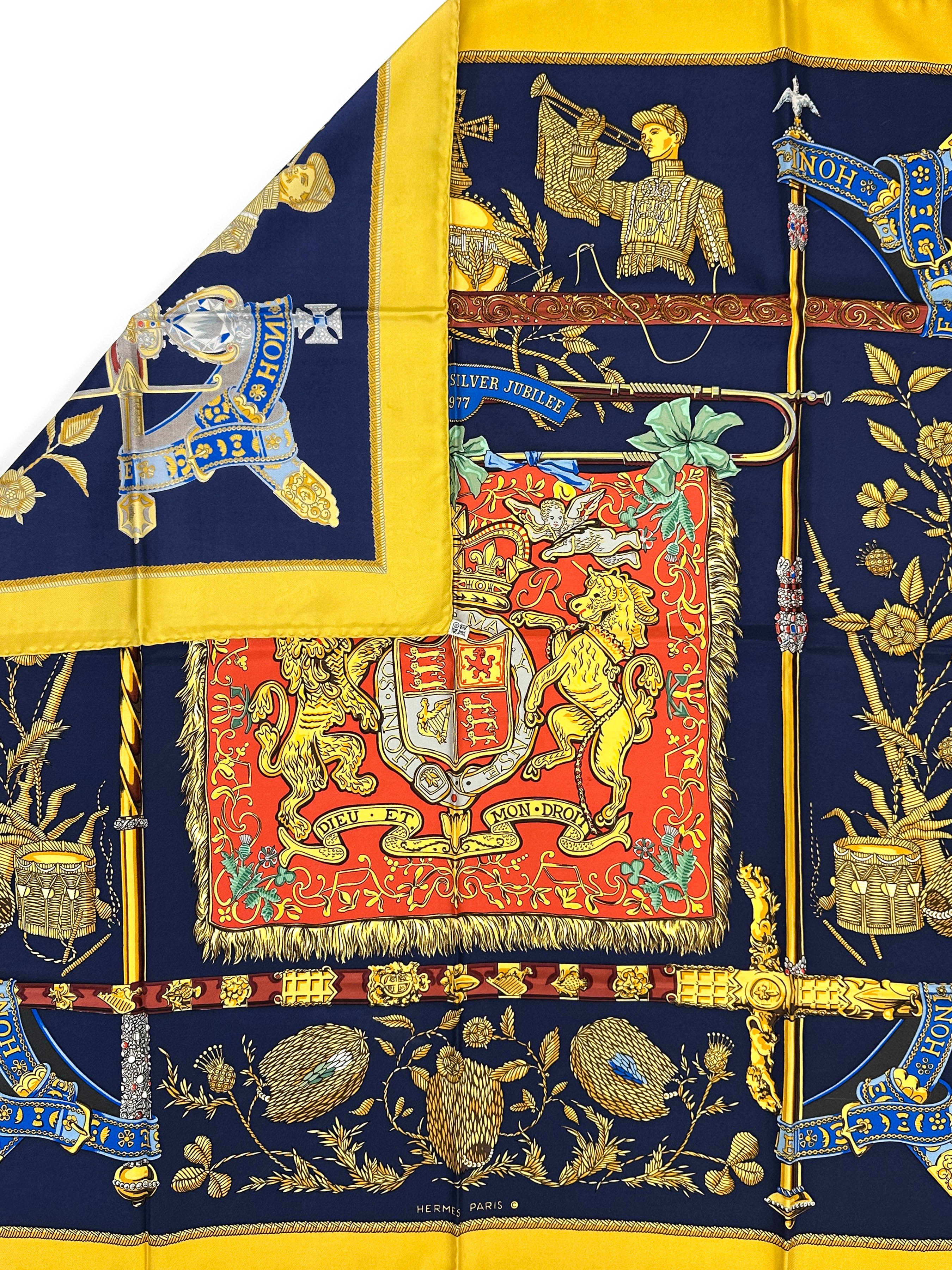Hermès Special Edition 1977 The Queen's Silver Jubilee Dieu et Mon Droit 90