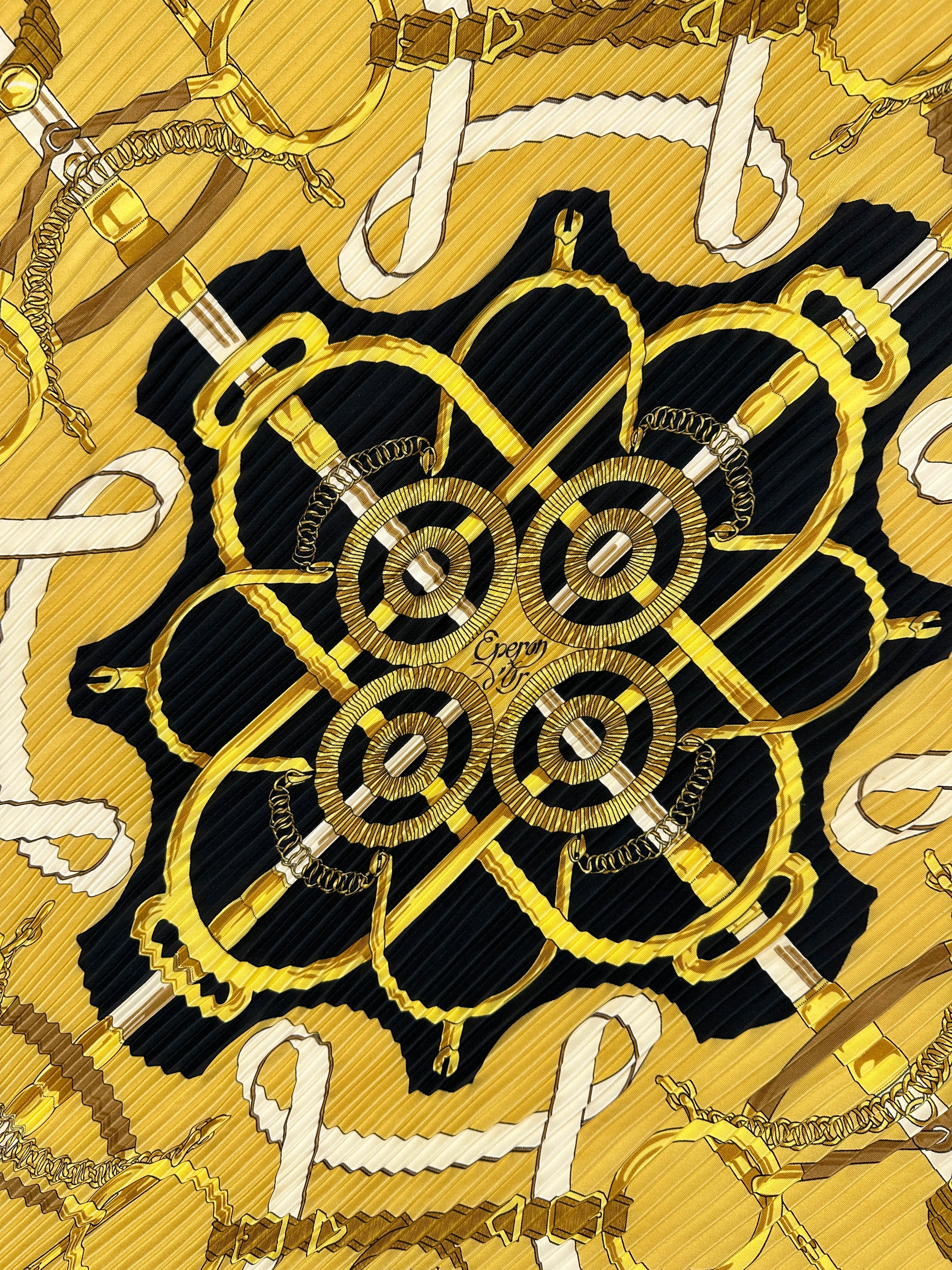 Hermès Eperon d'Or Plissé 90