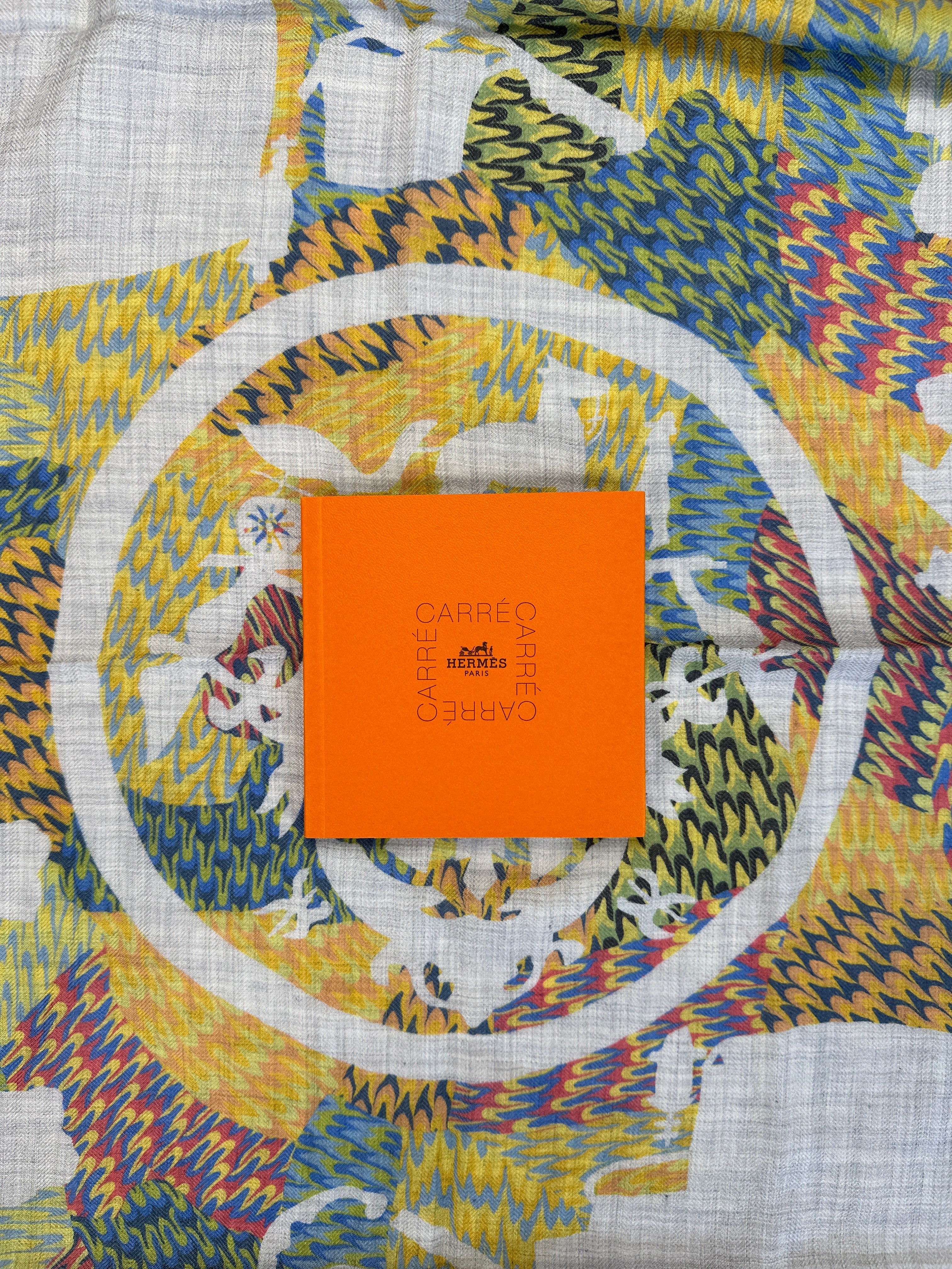 Ex-Libris Marble Cashmere Silk 90