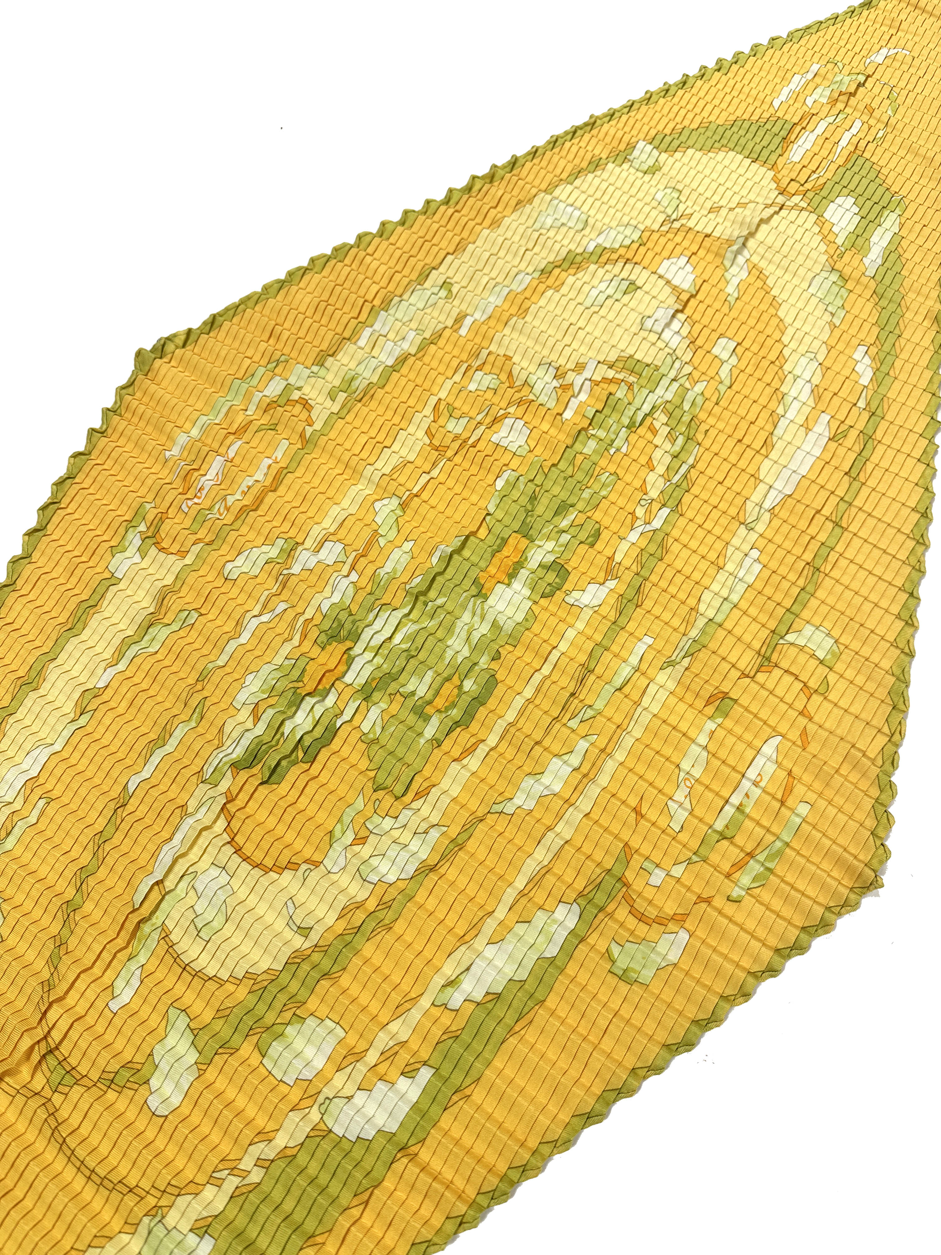 Hermès Au Gré du Vent Mosaic Plissé 90