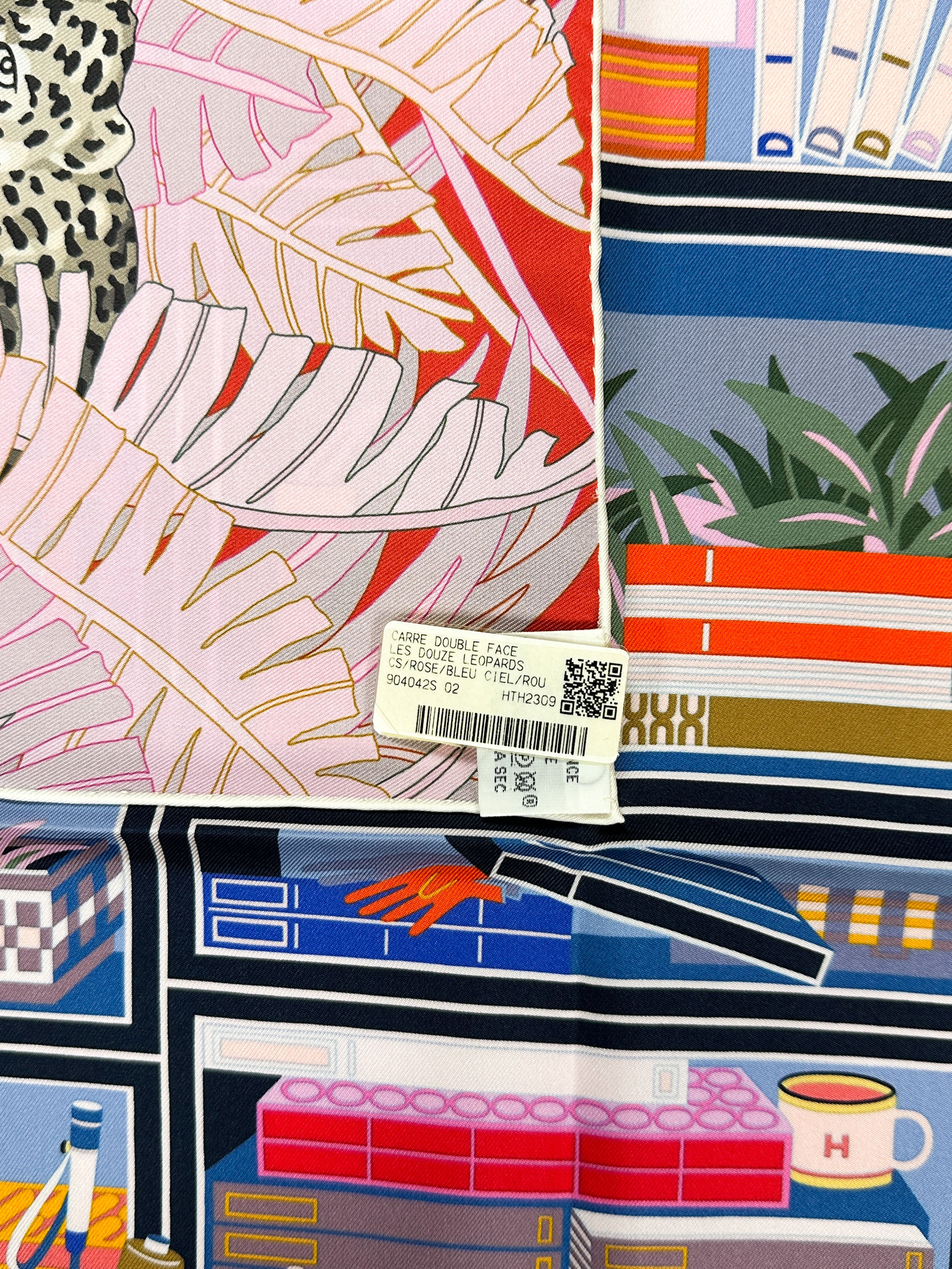 Hermès Douze Leopards Double Face 90