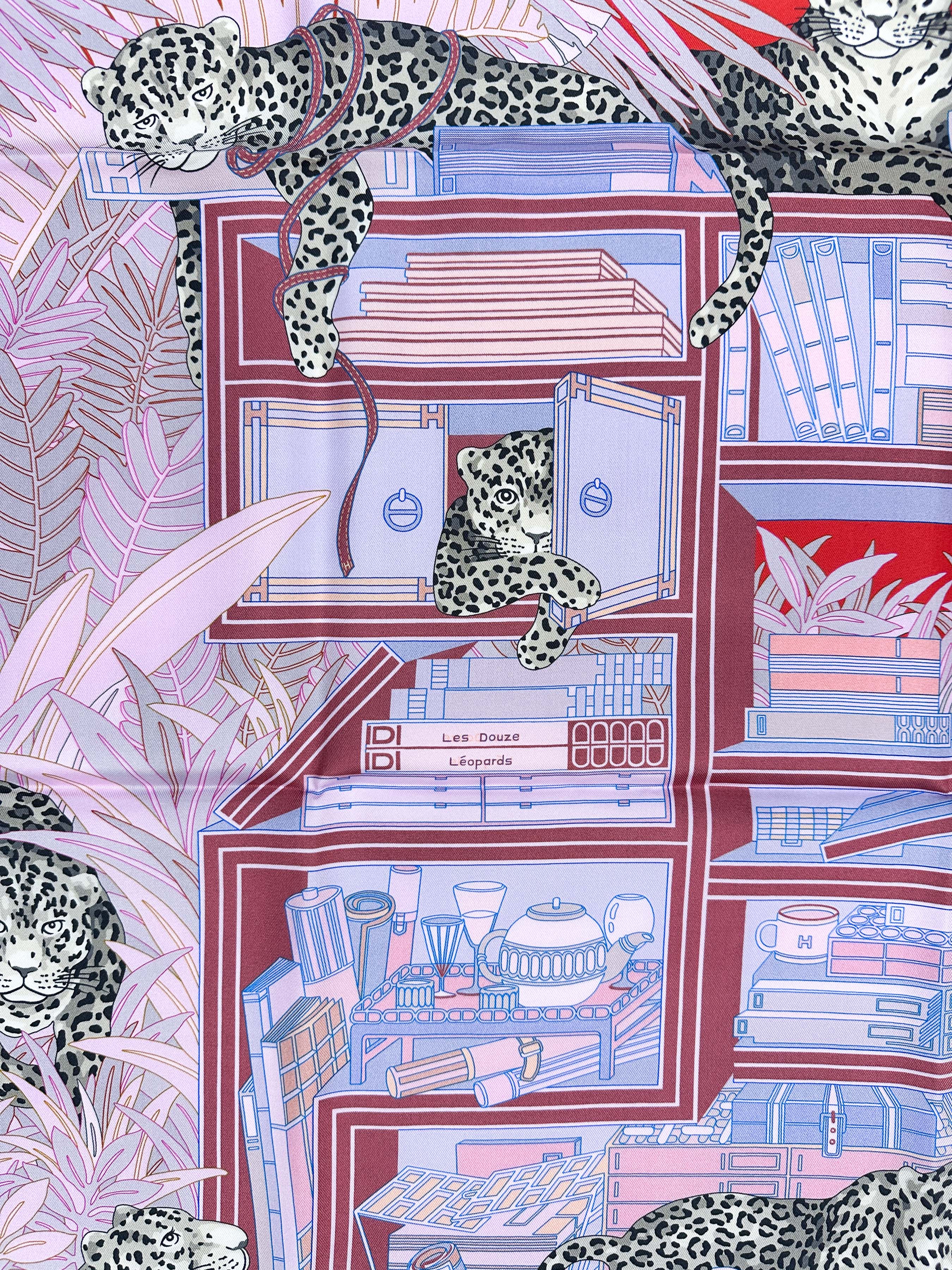 Hermès Douze Leopards Double Face 90