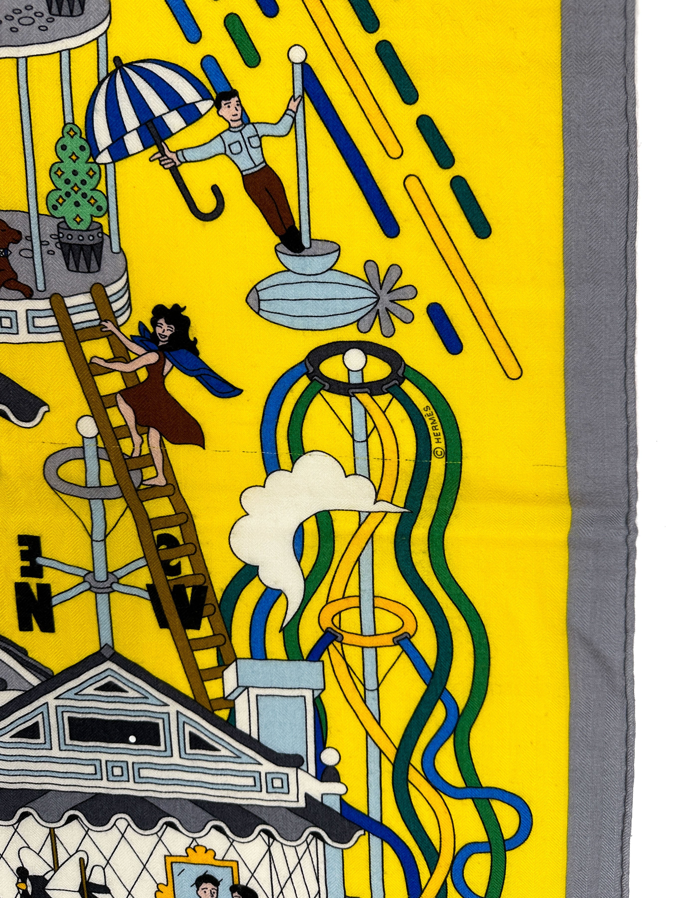 Hermès La Maison des Carrés Cashmere Silk 140