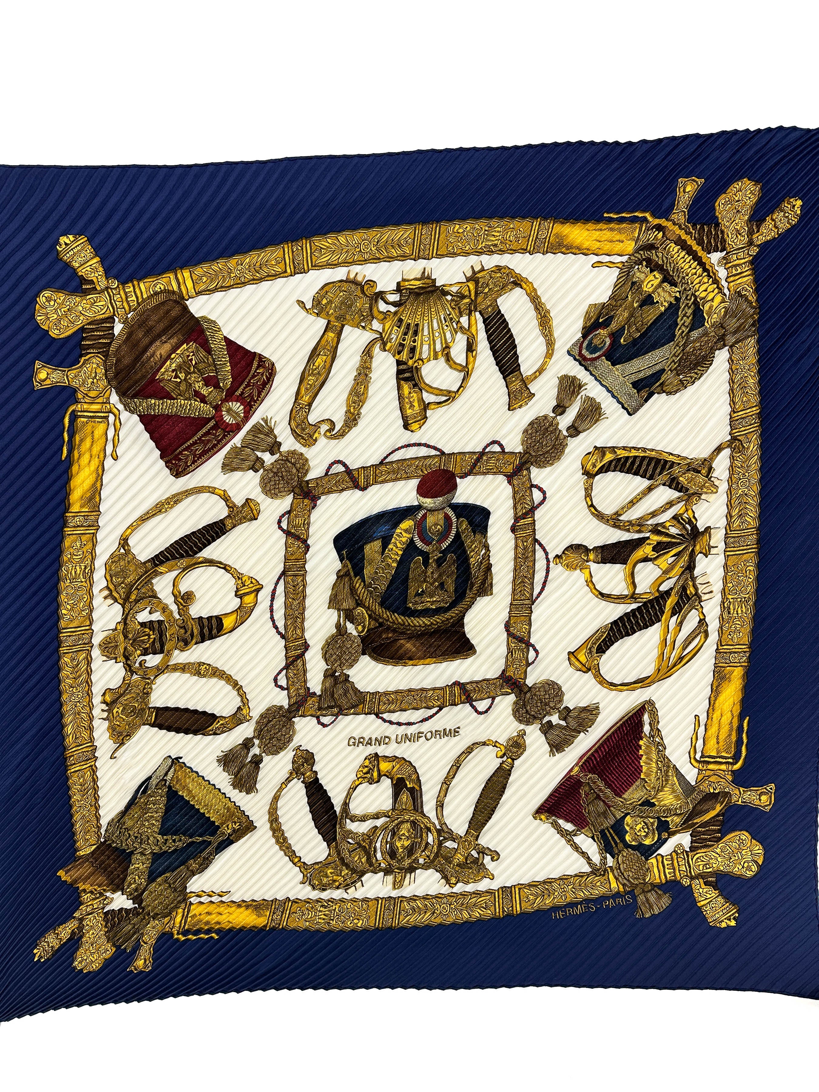 Hermès Grand Uniforme Plissé 90