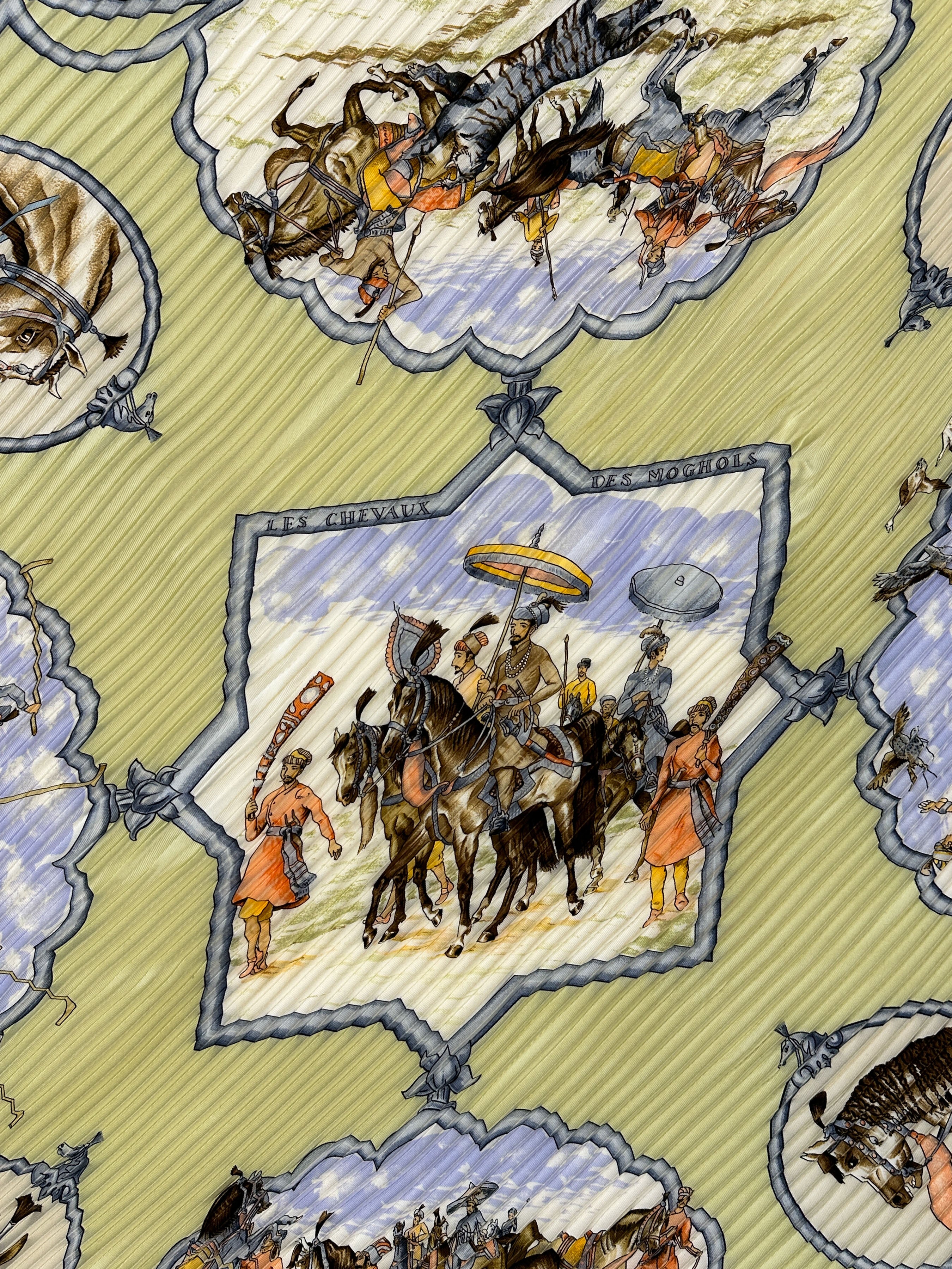 Hermès Les Chevaux des Moghols Plissé 90