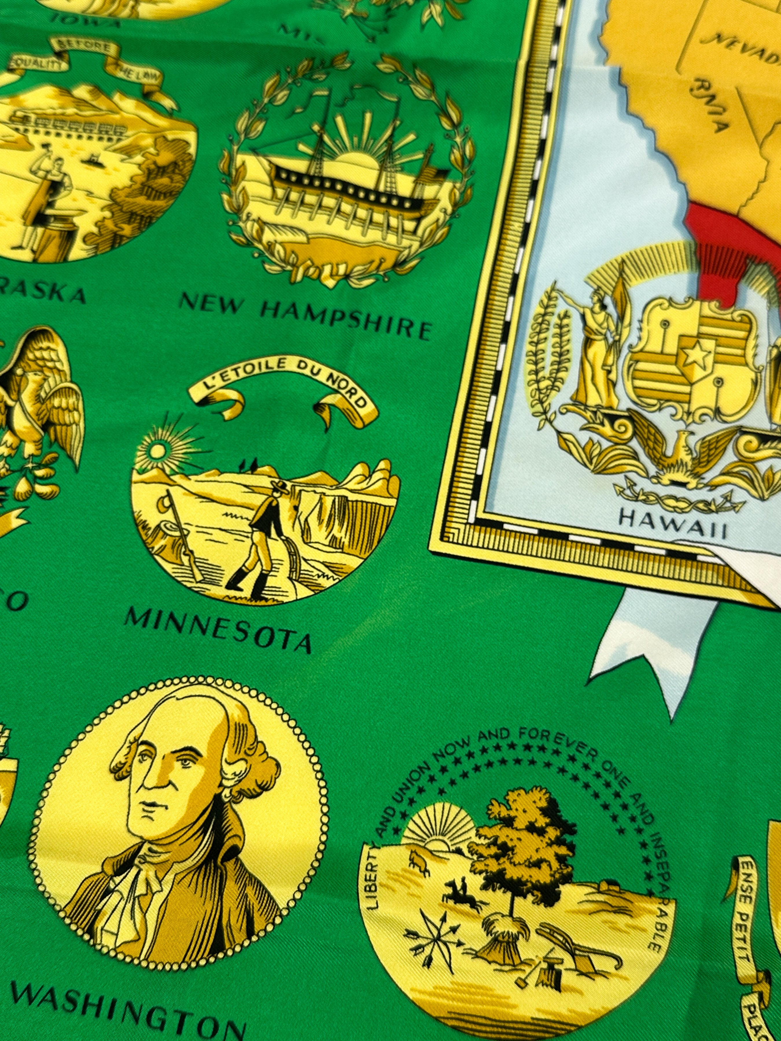 Hermès Special Edition 1976 Bicentenary Arms Of The United States 90