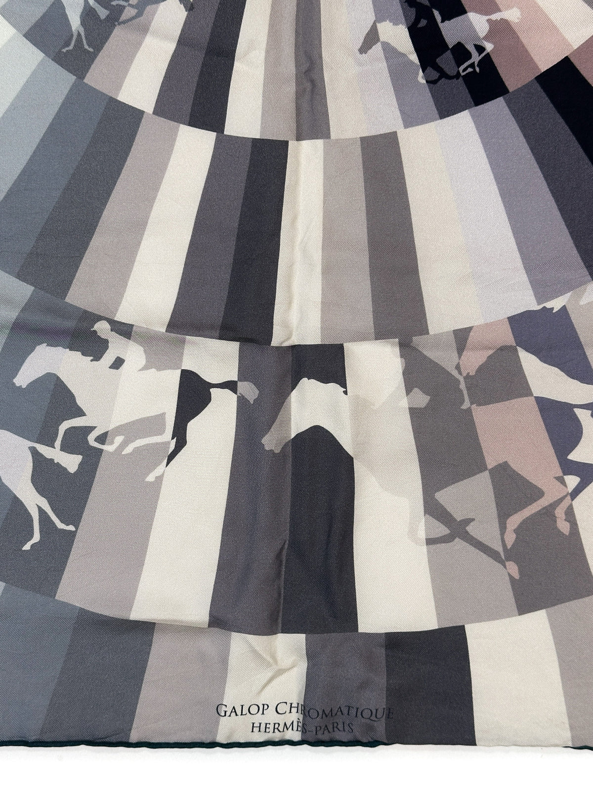 Hermès Galop Chromatique 90