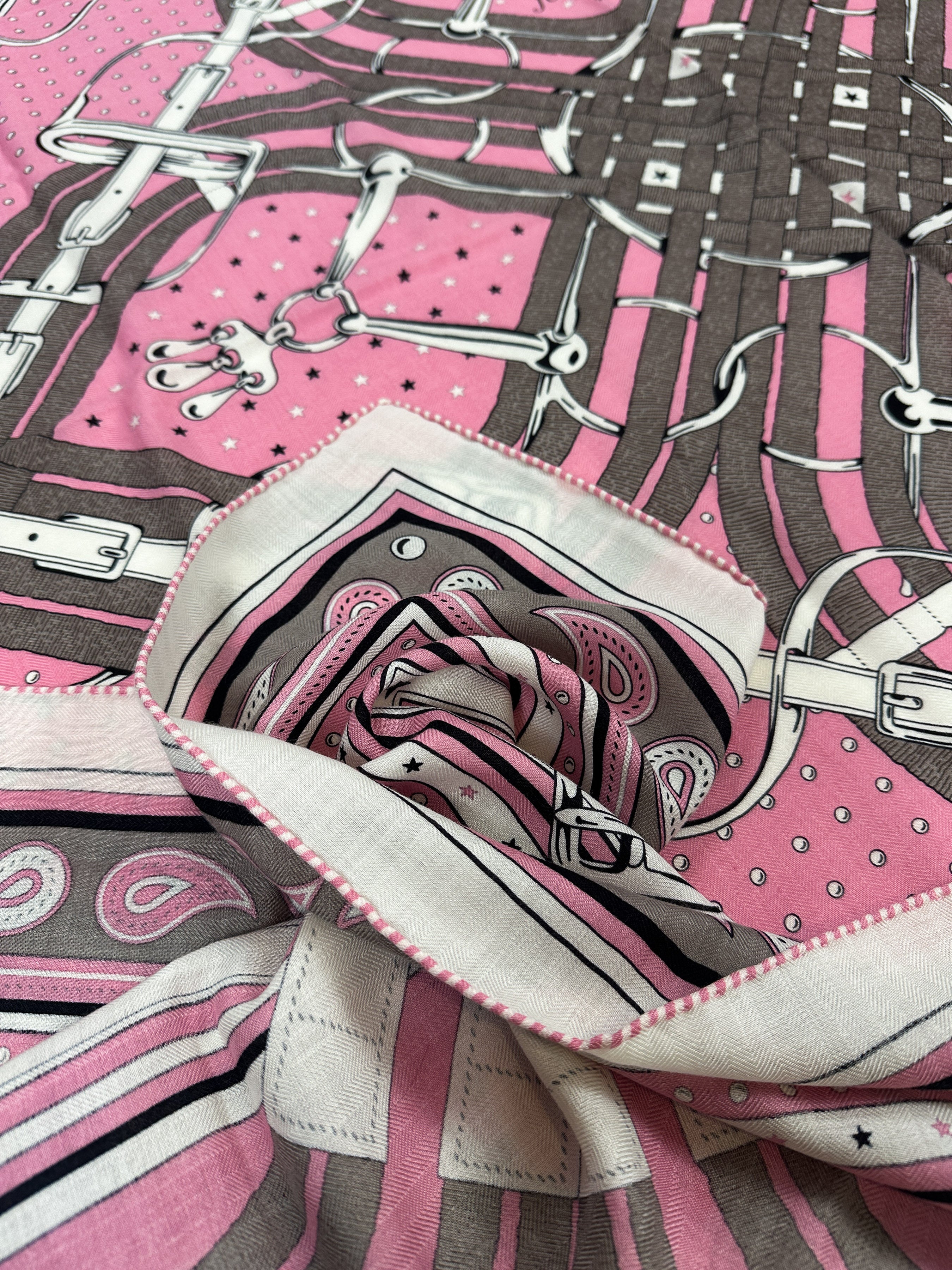 Hermès Mors à Jouets Bandana Cashmere Silk 140