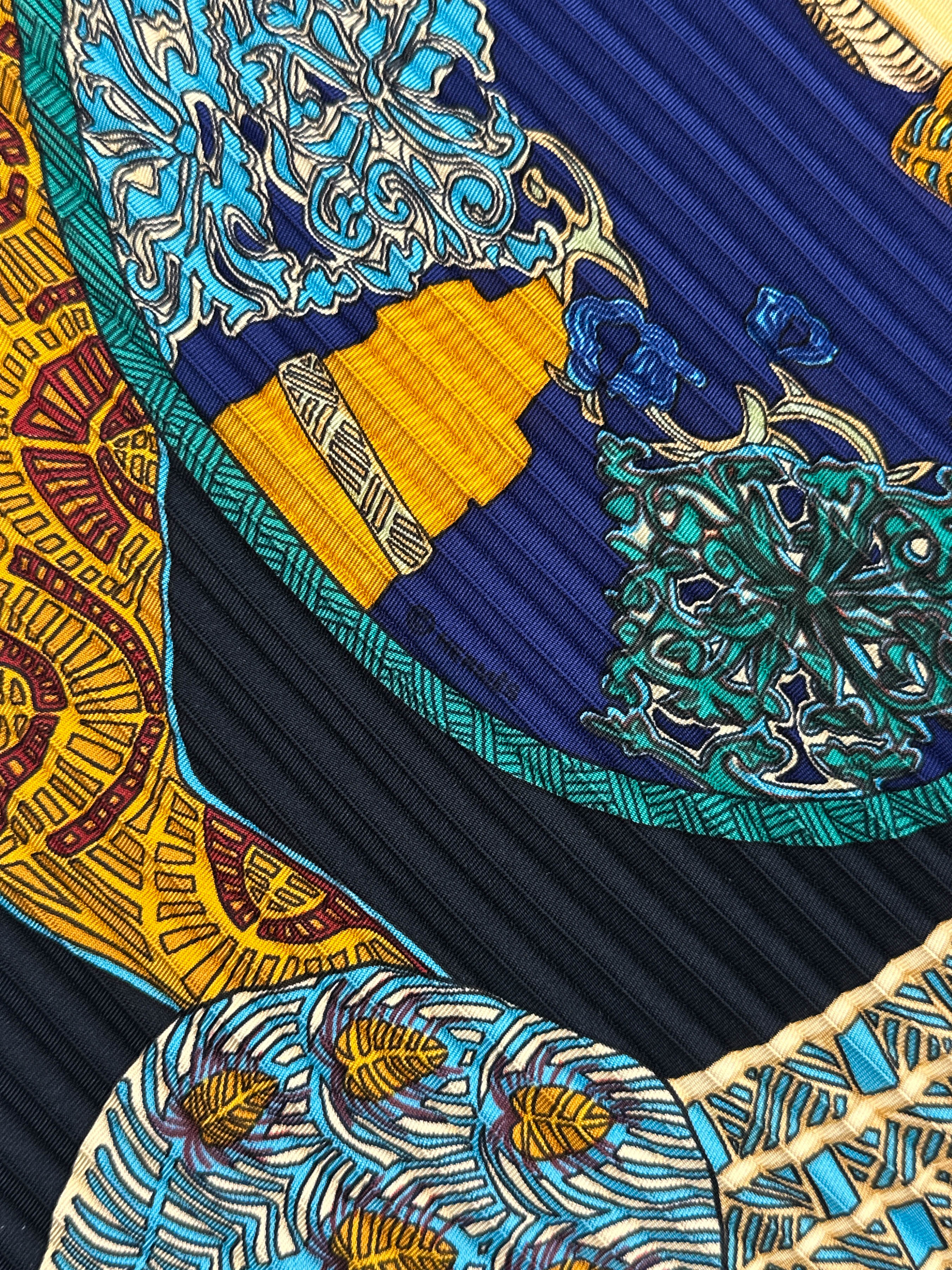 Hermès Art Des Steppes Plissé 90