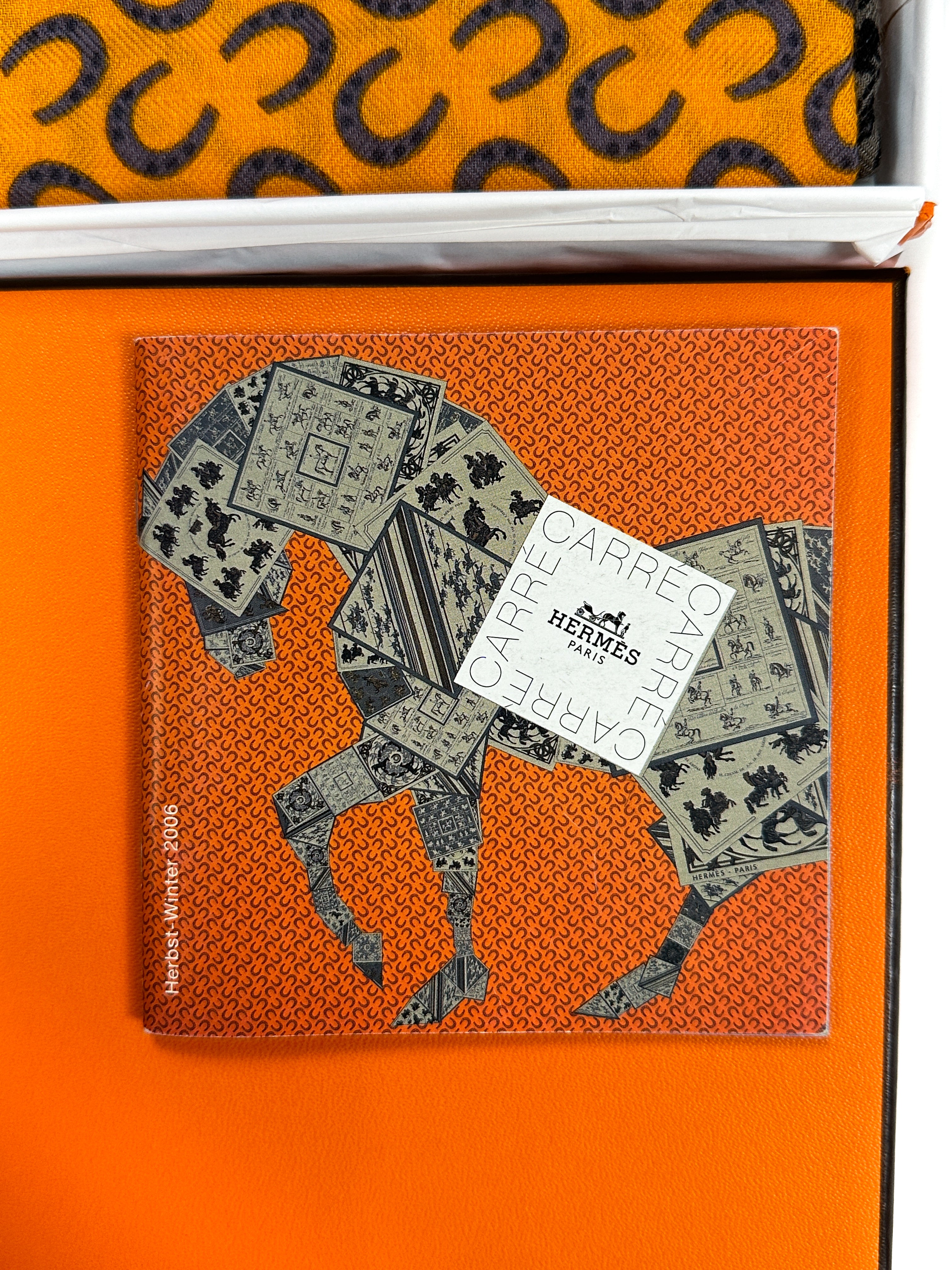 Hermès À Cheval Sur Mon Carré Cashmere Silk 140