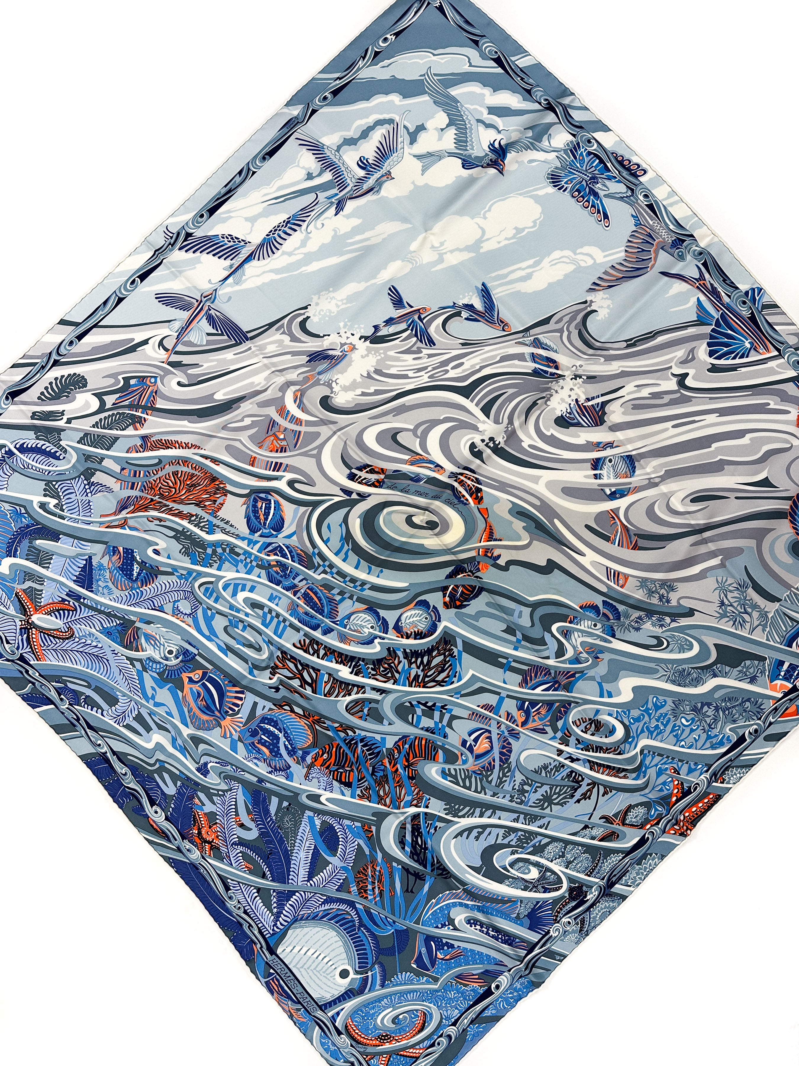 Hermès De La Mer Au Ciel 90