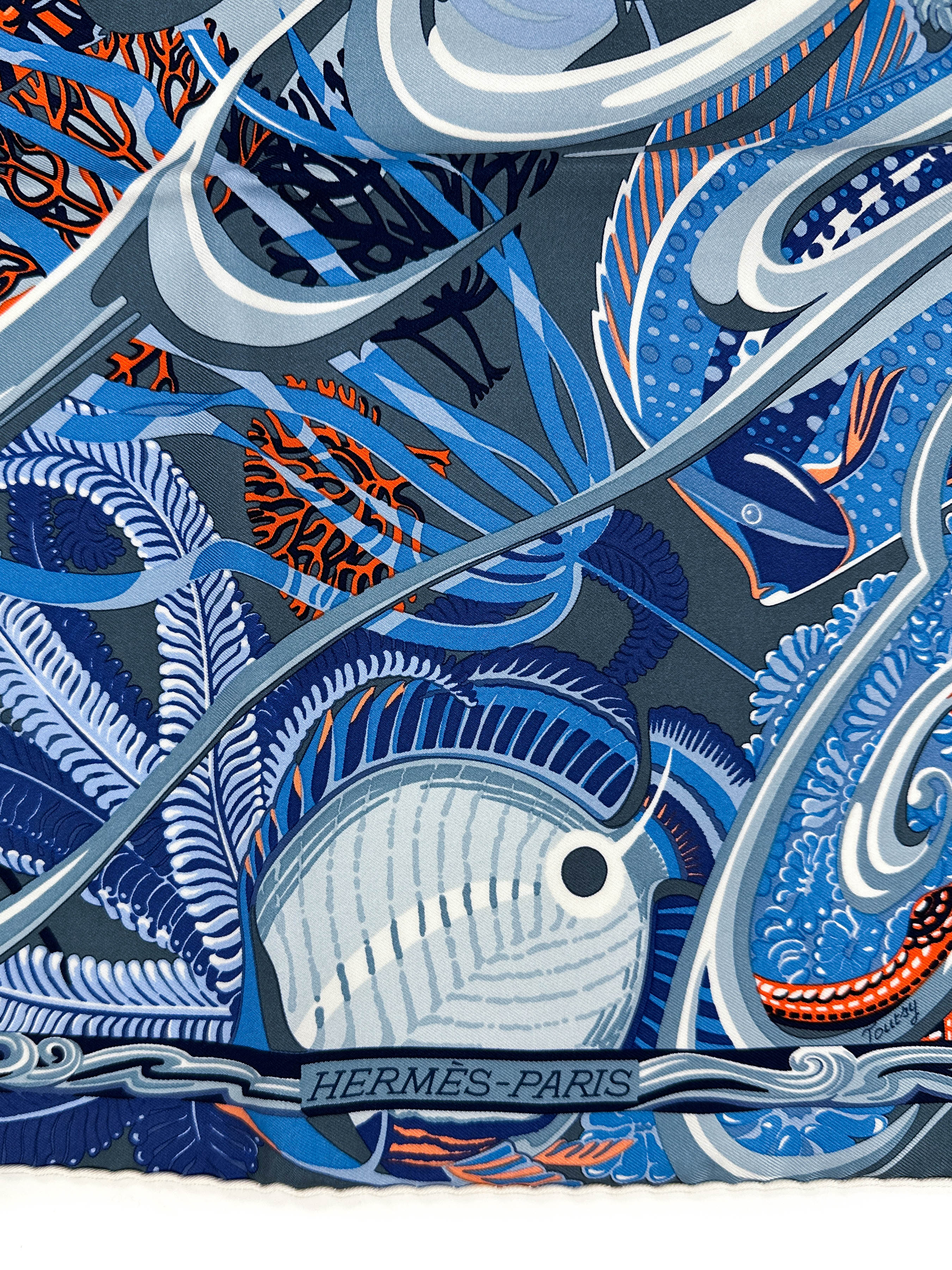 Hermès De La Mer Au Ciel 90