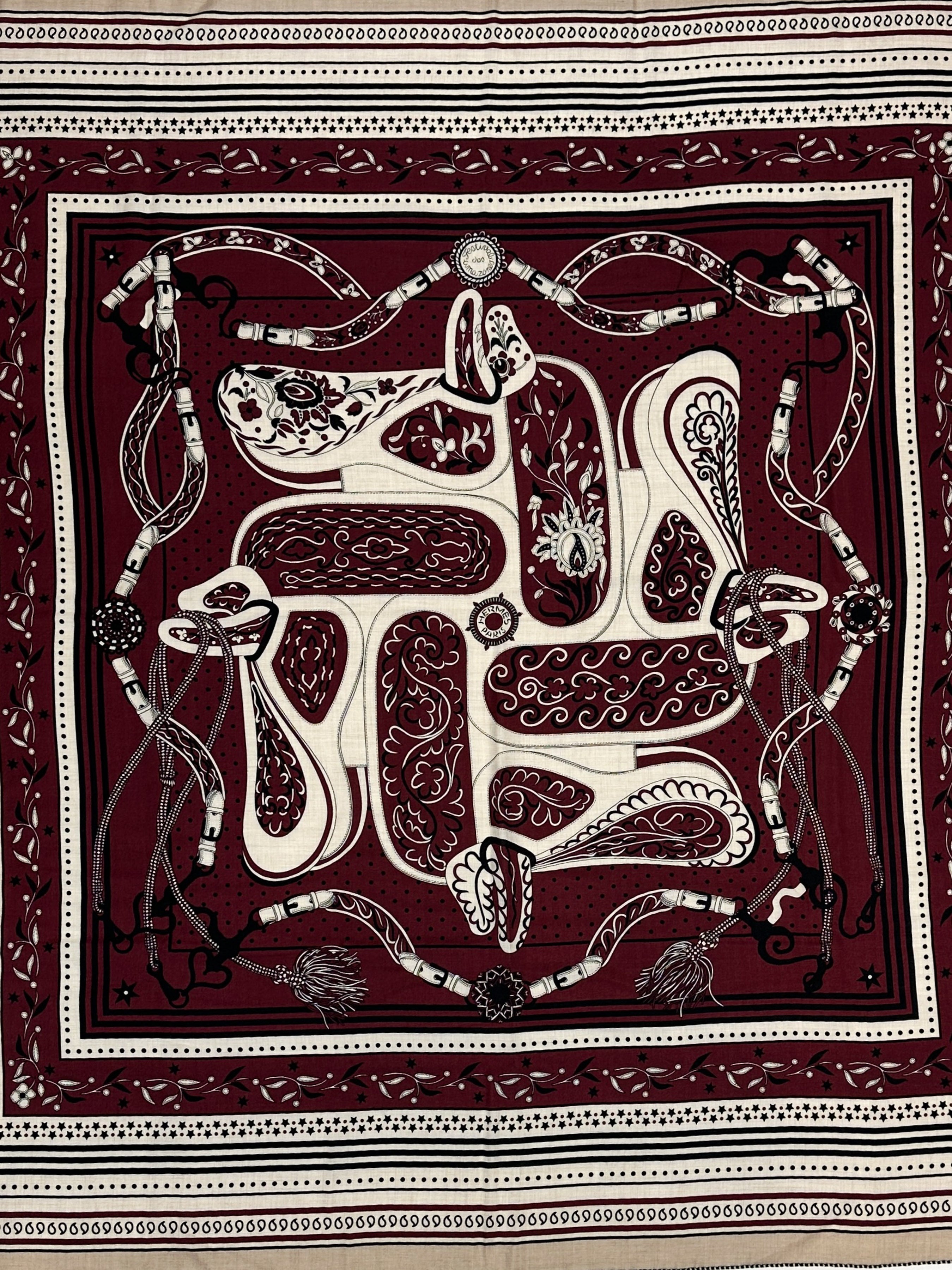 Hermès Festival des Amazones Bandana Cashmere Silk 140
