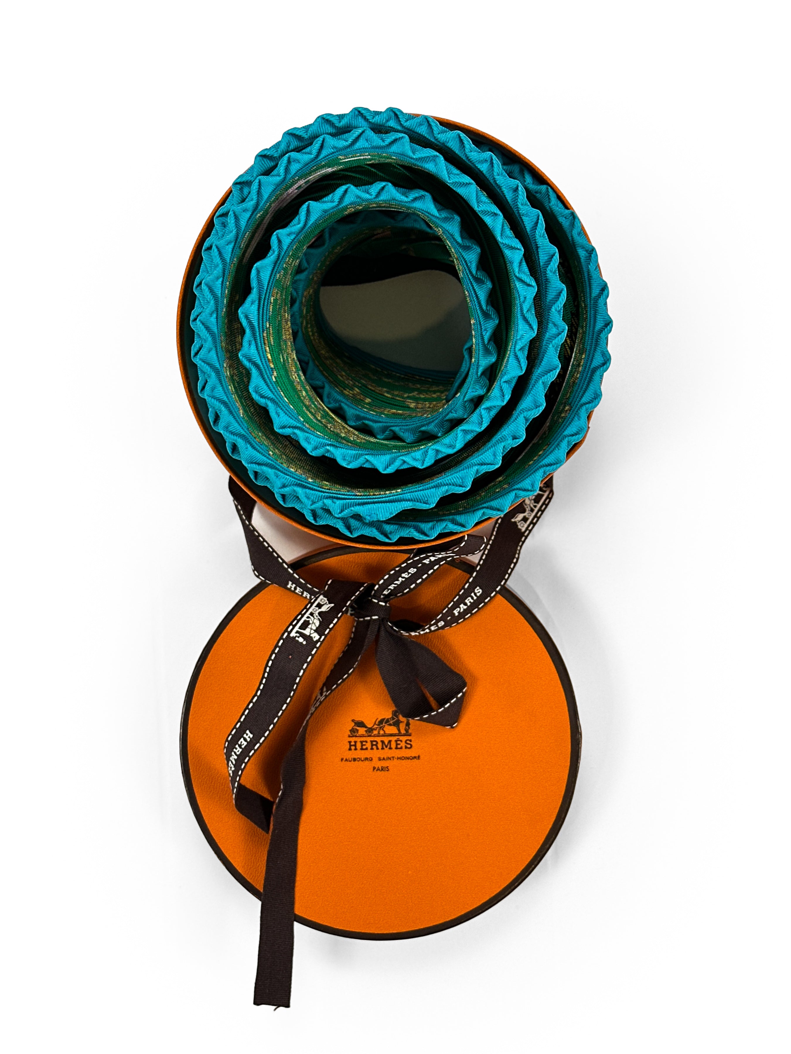 Hermès Arabesques Plissé 90