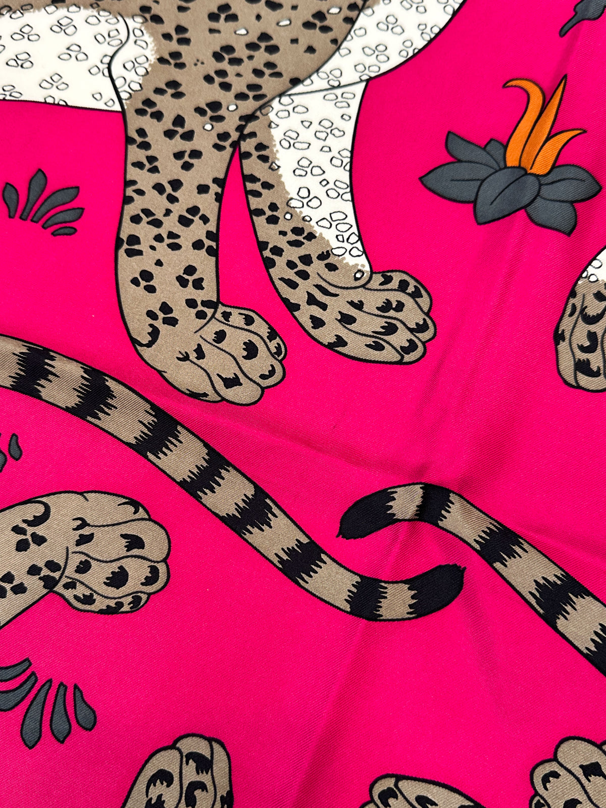 Hermès Les Leopards 90