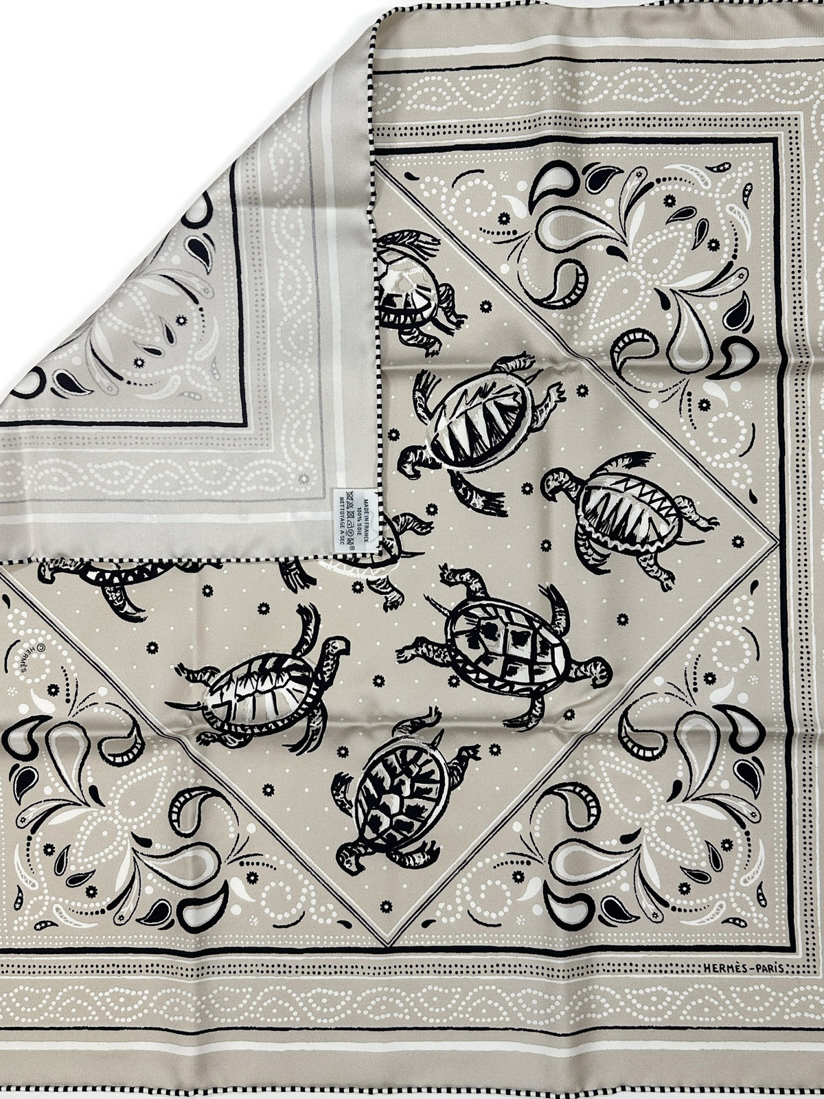 Hermès Les Tortues 55
