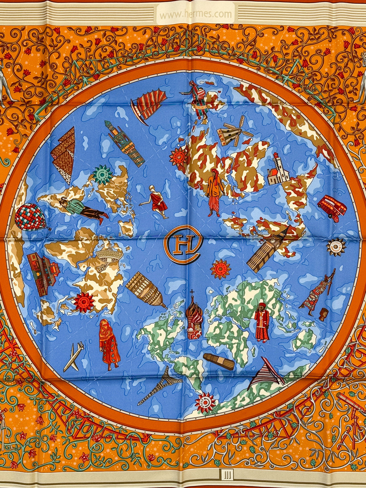 Hermès www.hermes.com 90