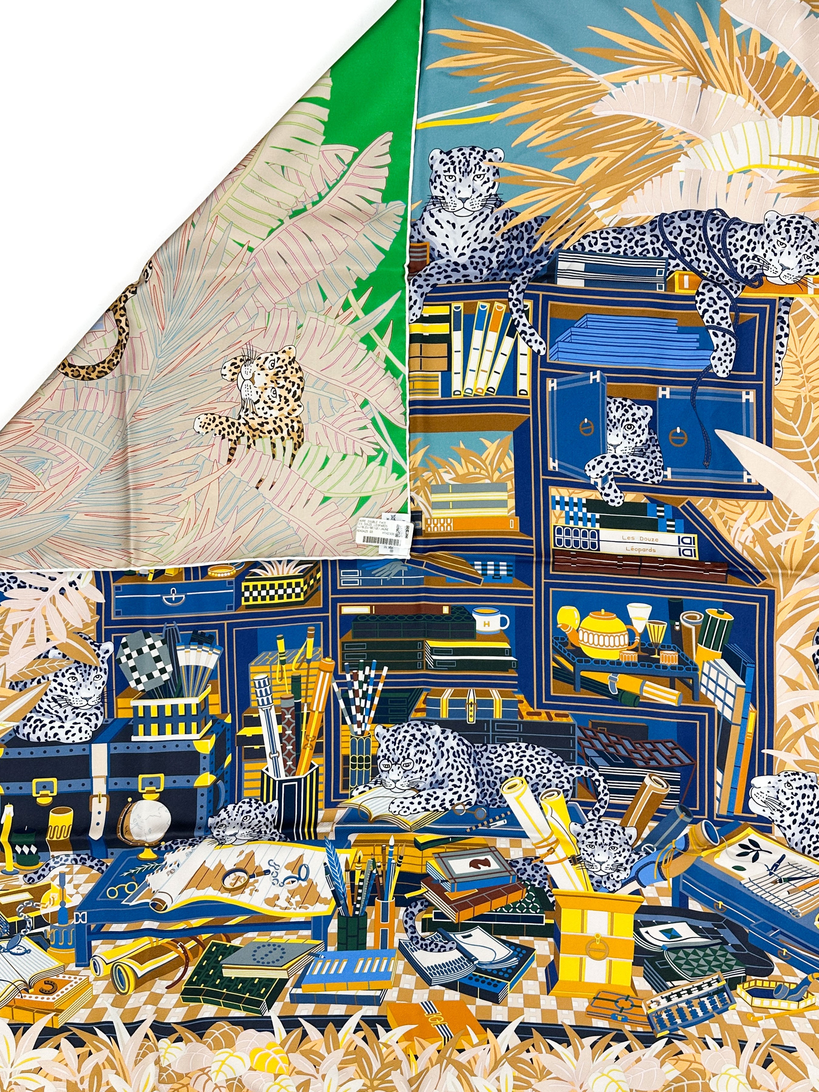 Hermès Douze Leopards Double Face 90