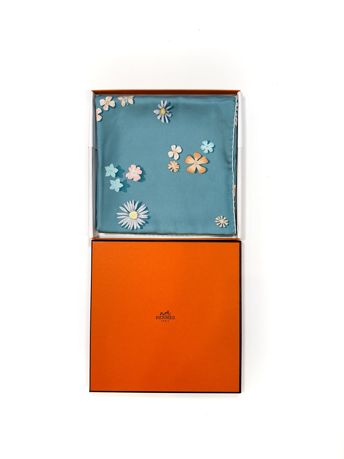 Hermès Flower Power 90