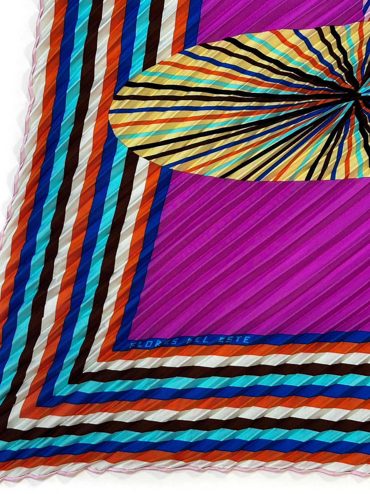 Hermès Flores Del Este Silk Plissé 140