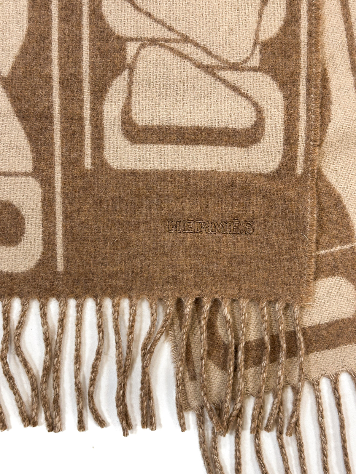 Hermès Clic, C'est Noue Cashmere Shawl