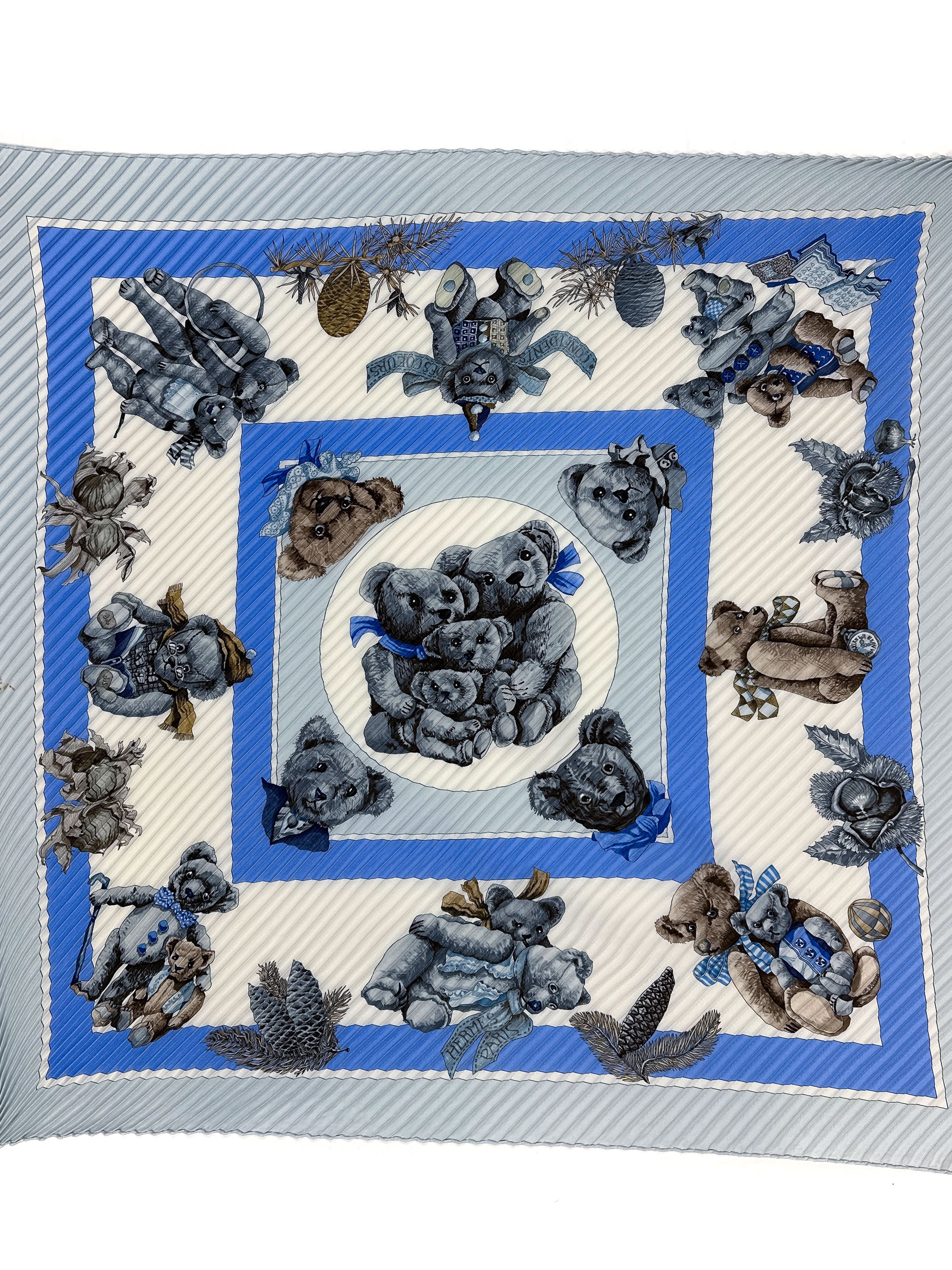 Hermès Confidents des Cœurs Plissé 90