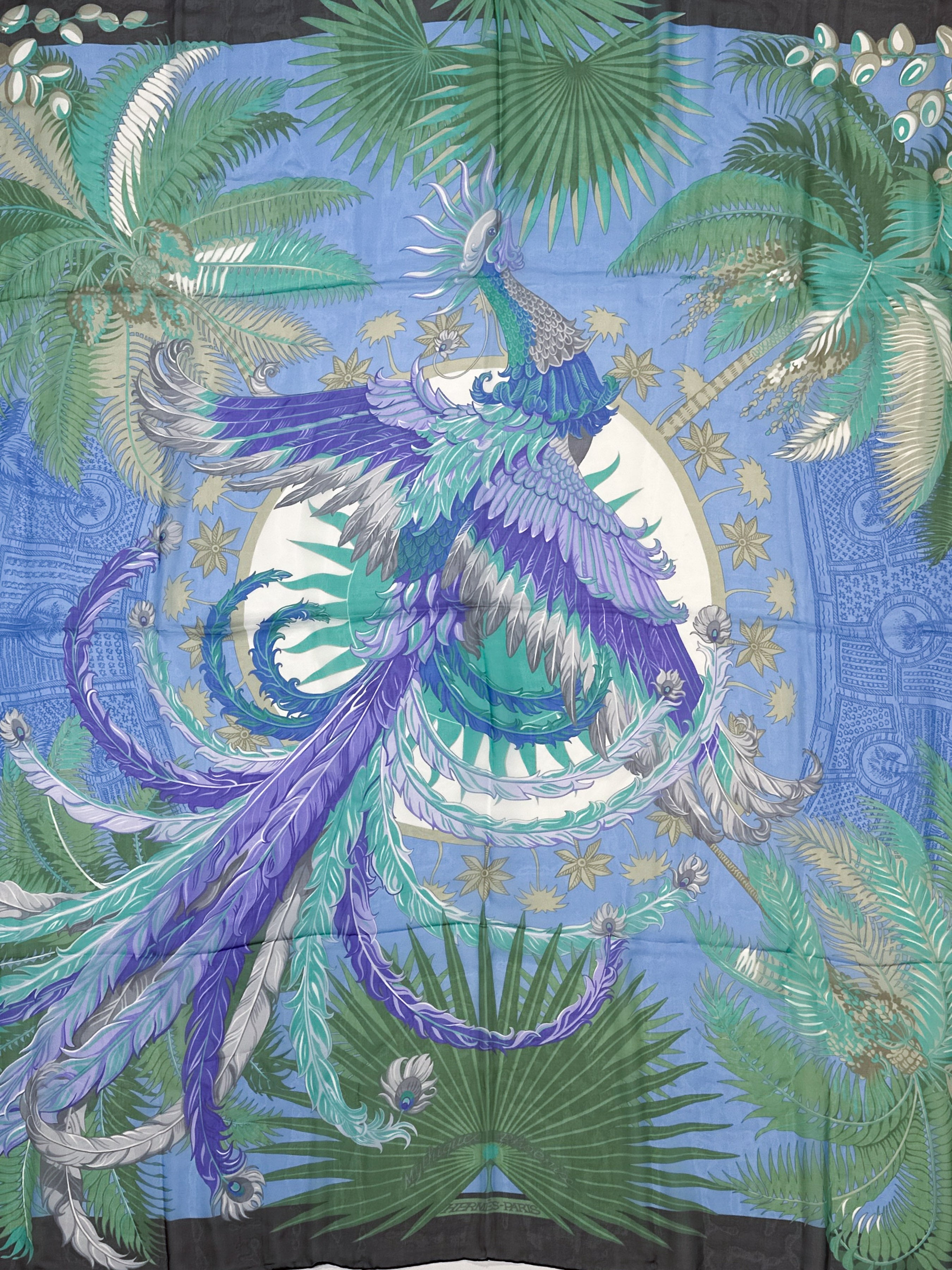 Hermès Mythiques Phoenix Mousseline 140