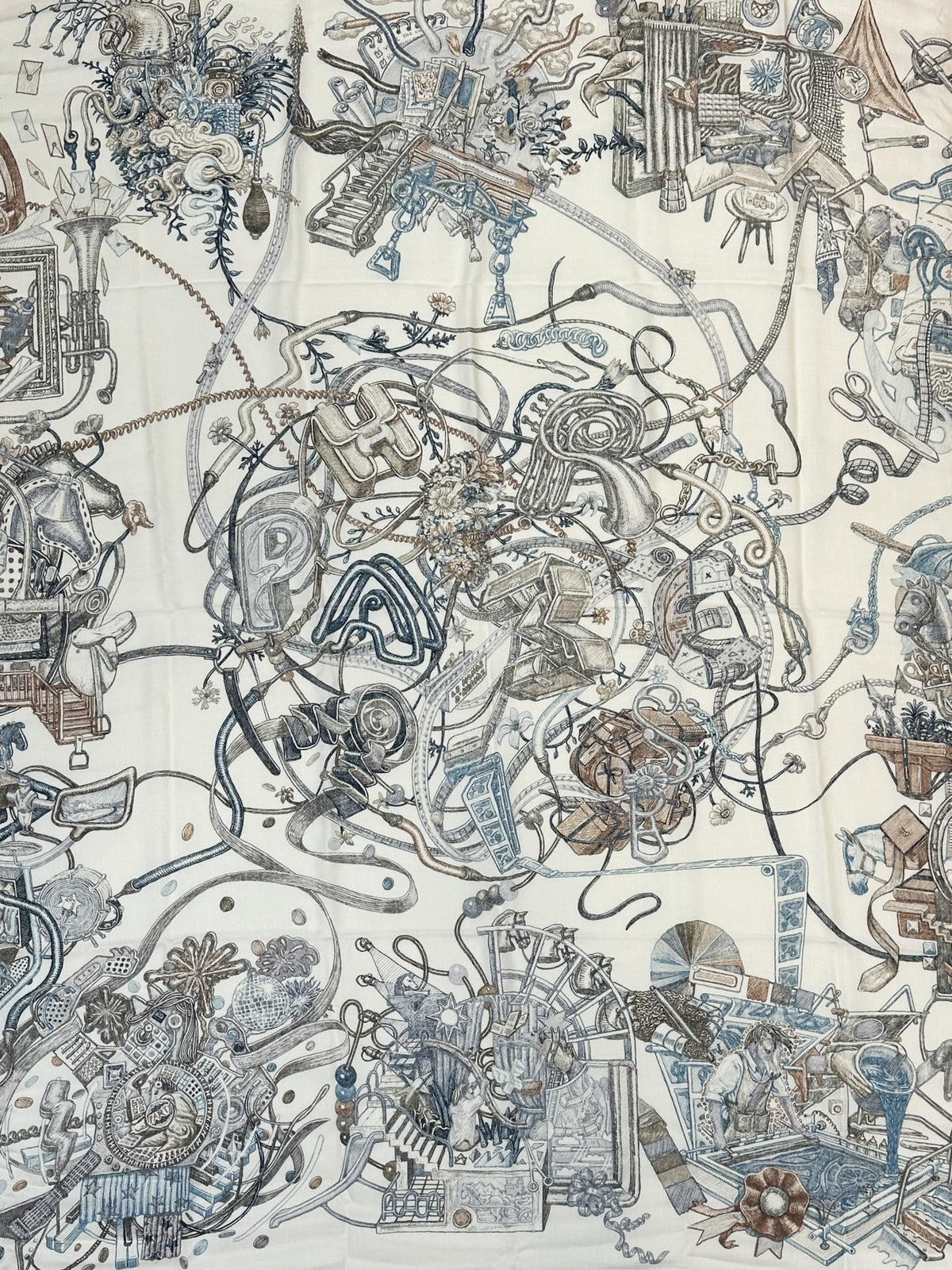 Hermès Le Monde d'Hermès Cashmere Silk 140