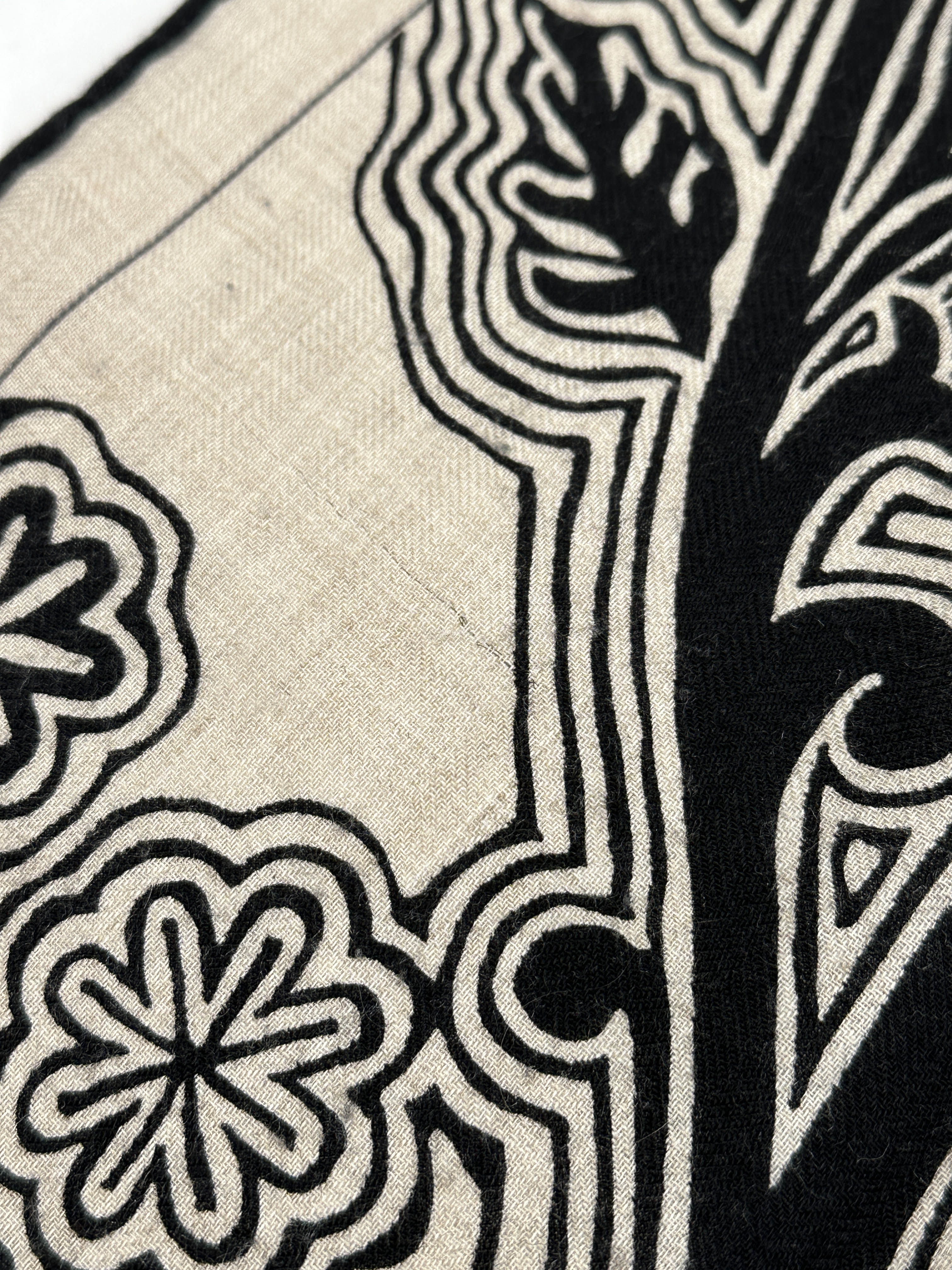 Hermès L'Arbre du Vent Cashmere Silk 140