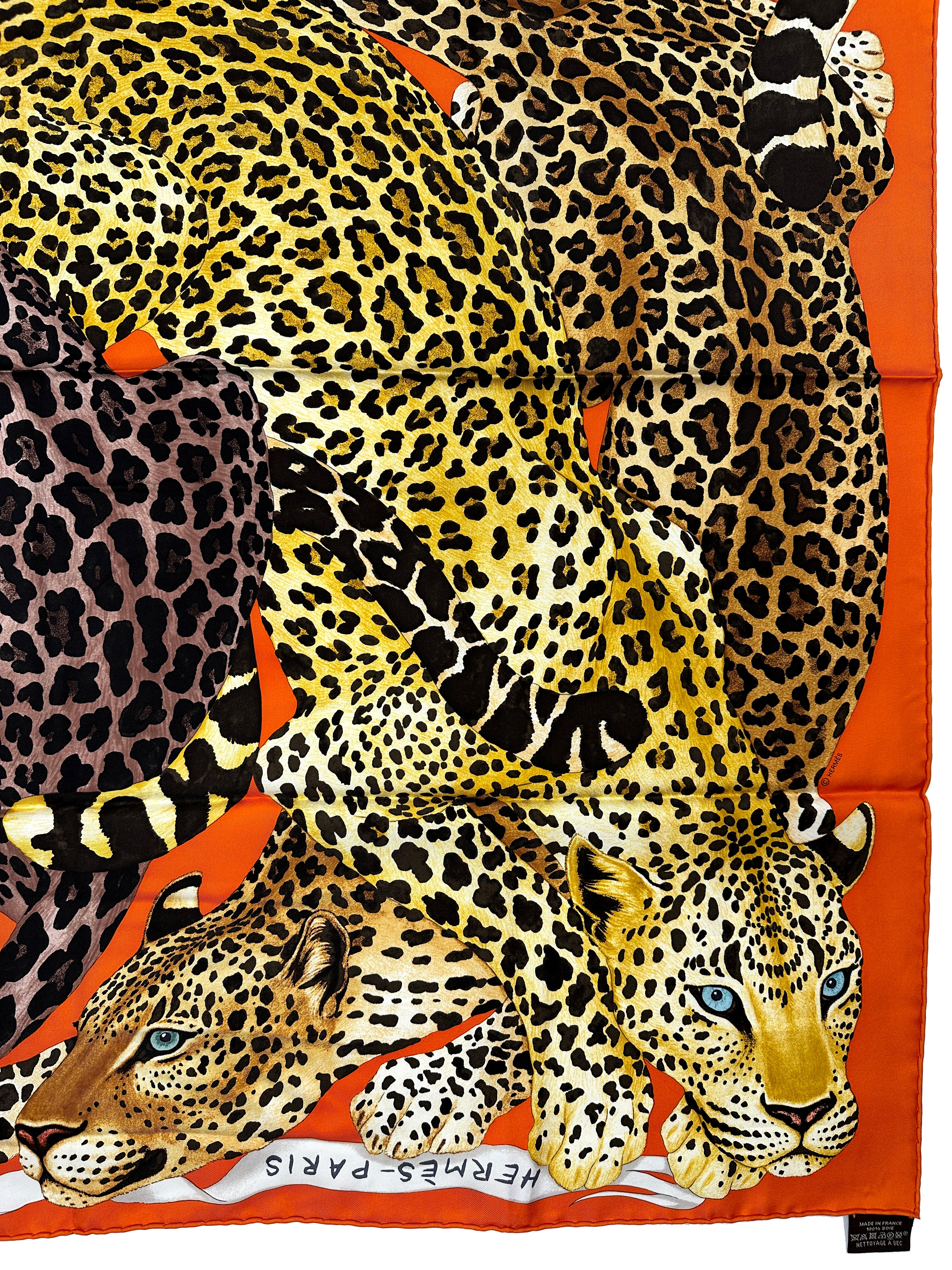 Hermès Lazy Leopardesses 90