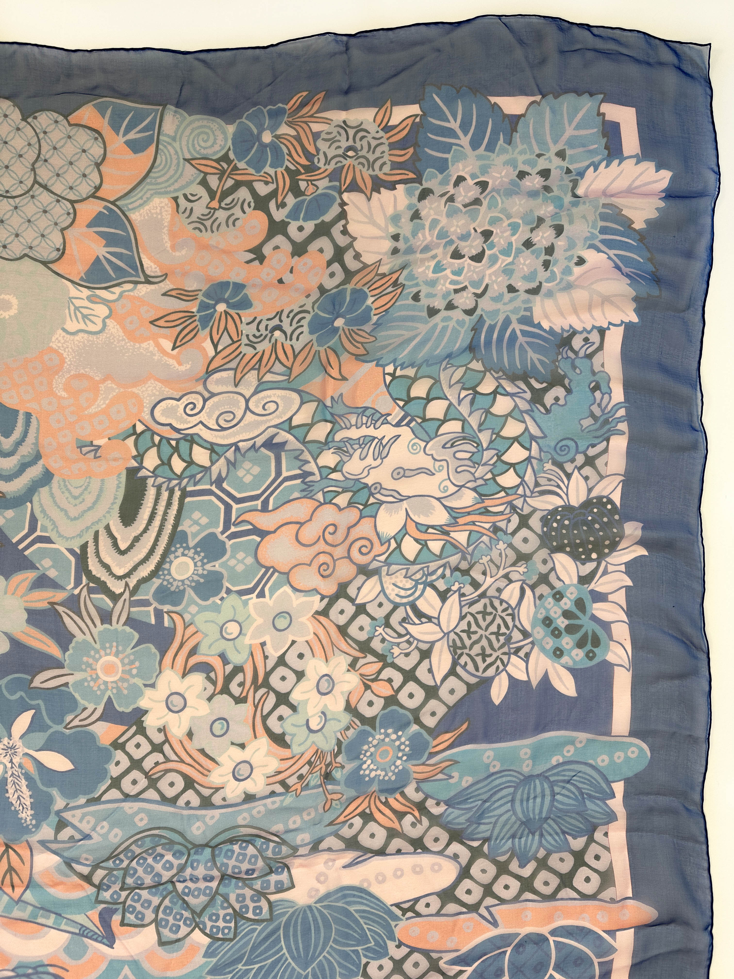 Hermès Urashima Taro Mousseline 140