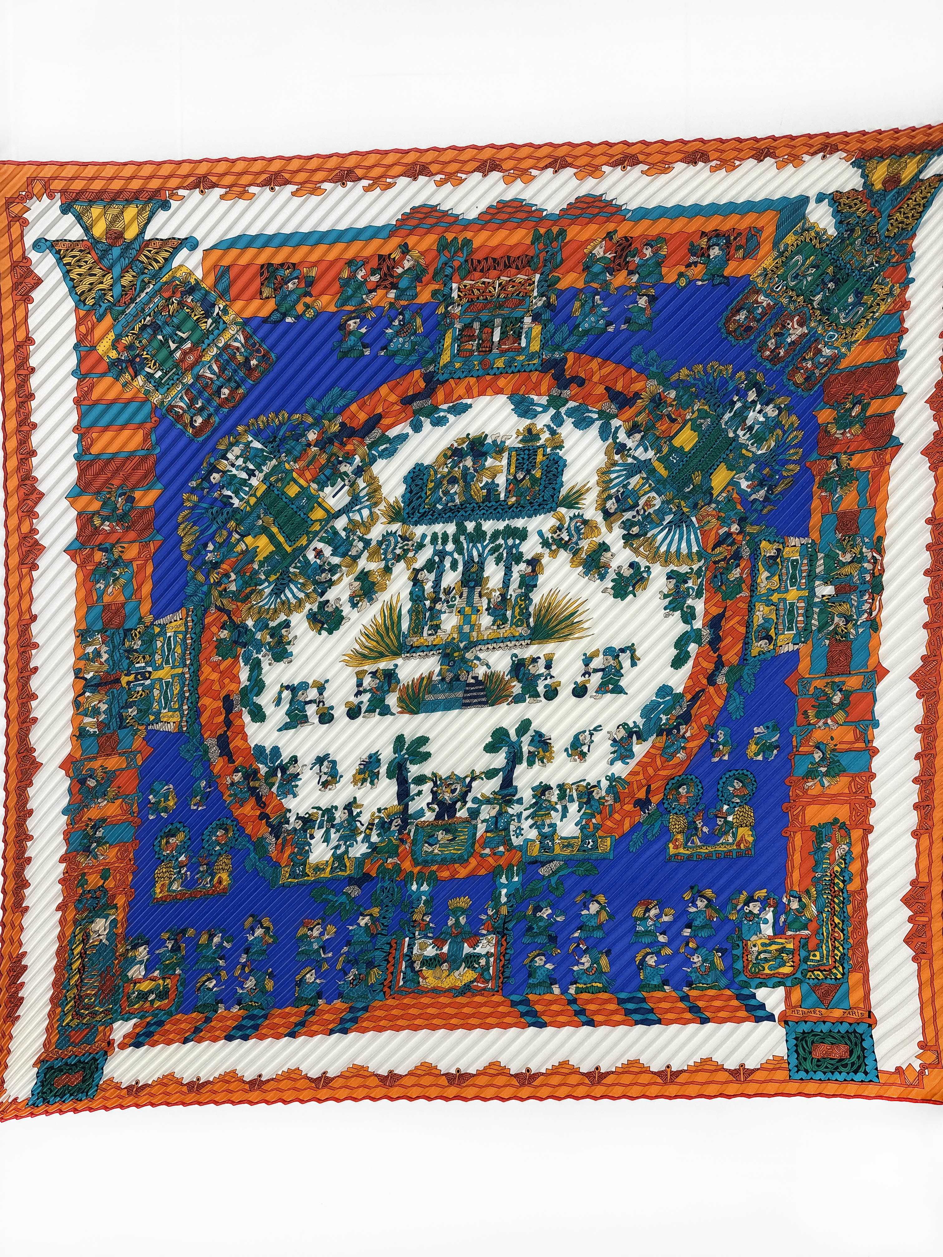Hermès Astres et Soleil Plissé 90