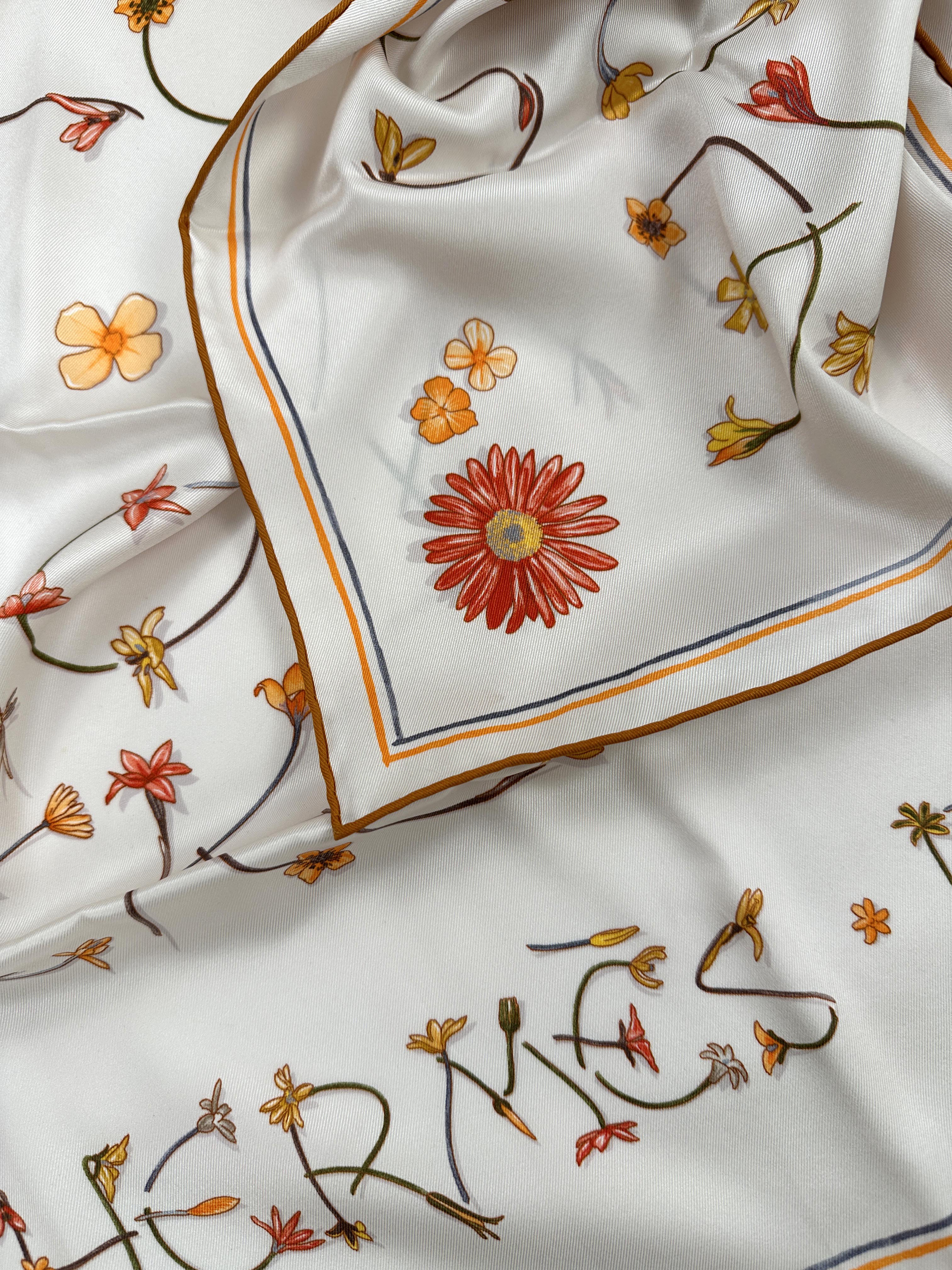 ★可憐で可愛いデザイン★【HERMES】I Like Flowers 70 Hermès I Like Flowers 70