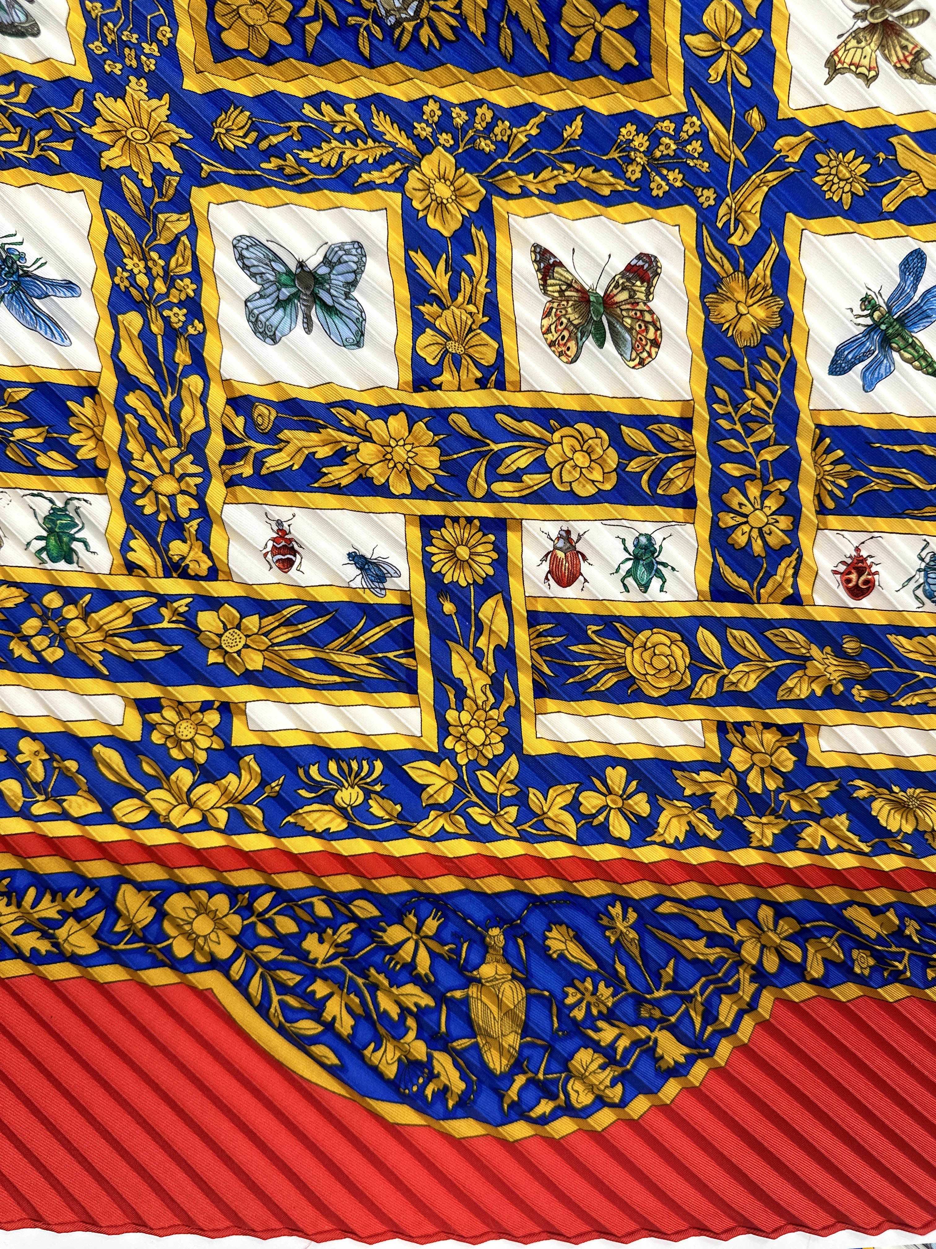 Hermès Joyaux de L'ete Plissé 90